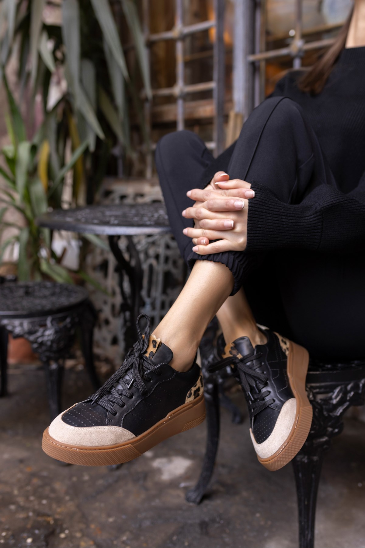GORDON KADİN SİYAH LEOPAR GARNİLİ SNEAKER