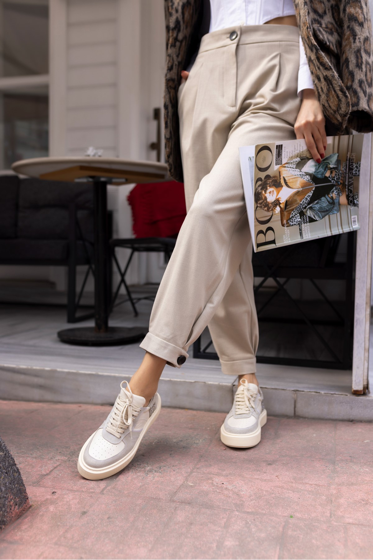 ZERO KADIN BEJ GERCEK DERİ TAŞ DETAYLİ DERİ SNEAKER