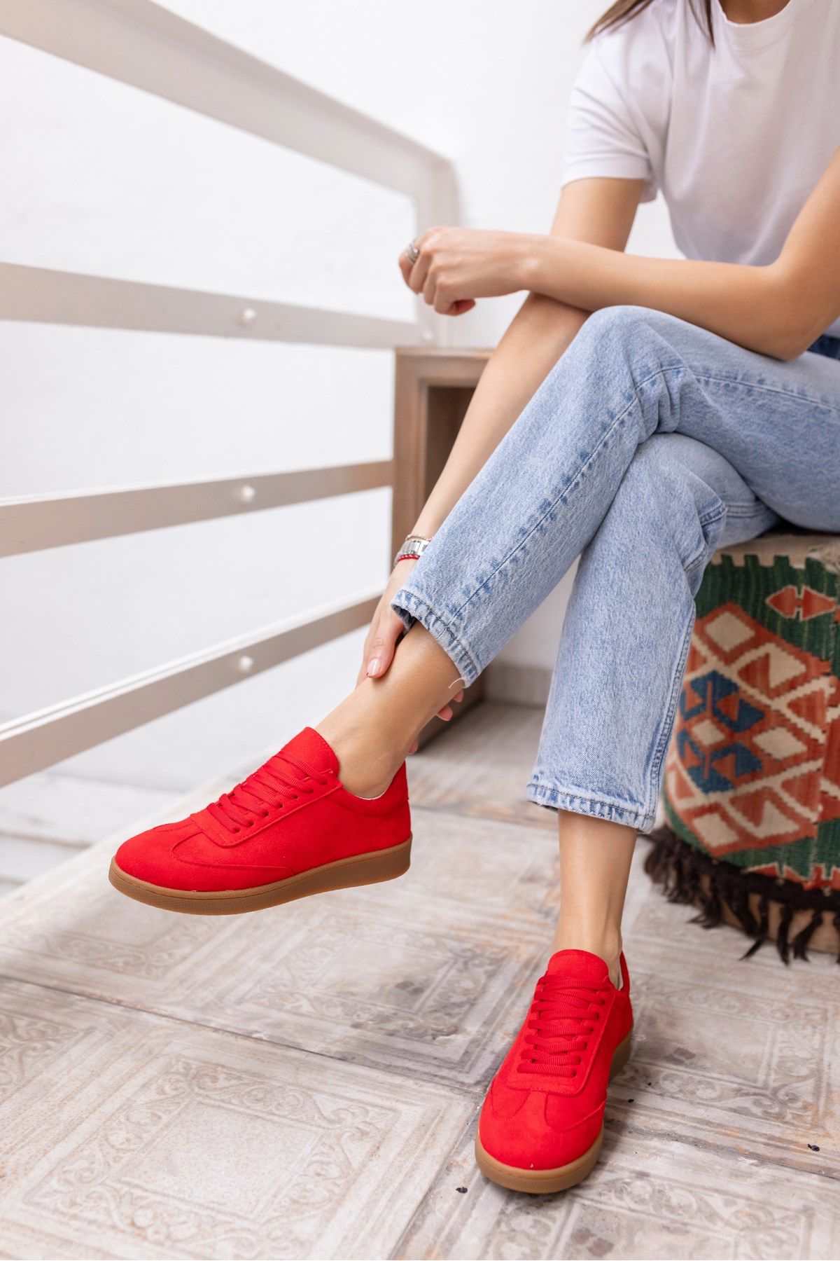 STEPY KADİN KIRMIZI SUET SAMBA TARZ SNEAKER