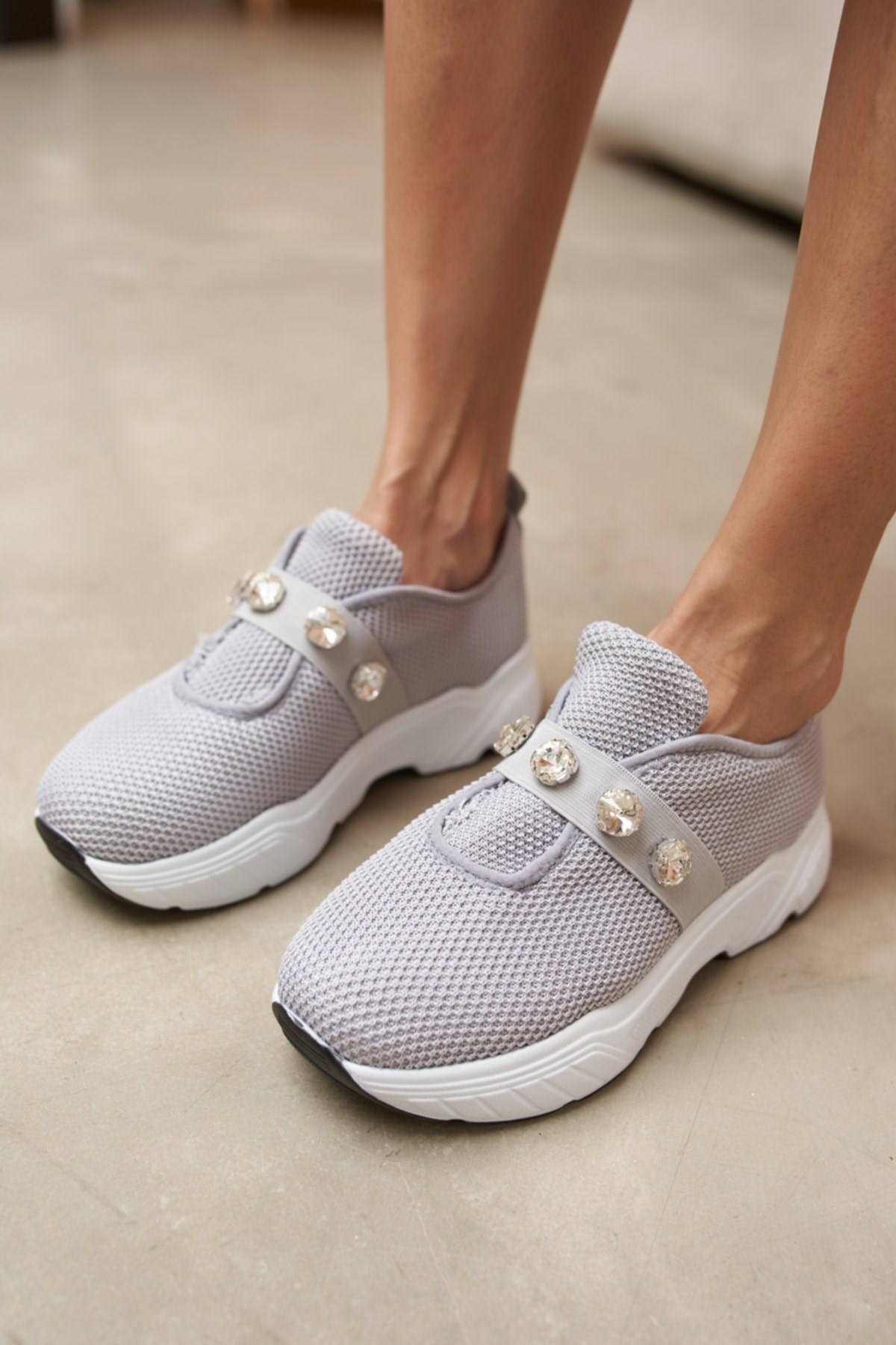 Belicia Kadin Gri Trıko Ve Taş Detay Sneakers