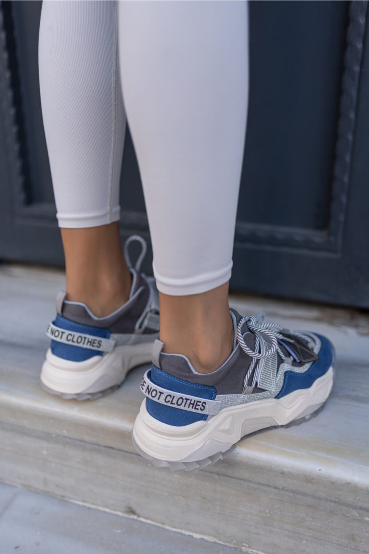 Breckas Mavi Gri Cirtli Sneakers