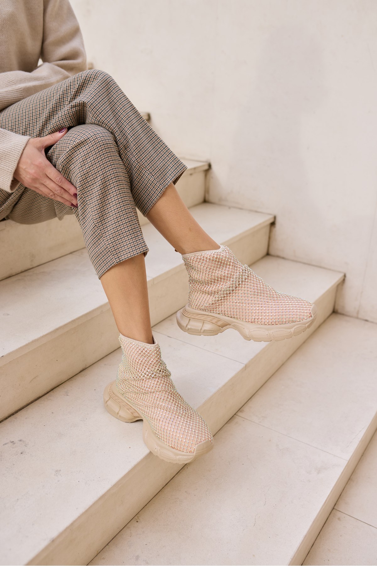 DEJAA KADİN BEJ NUDE TAŞLİ SNEAKER BOT