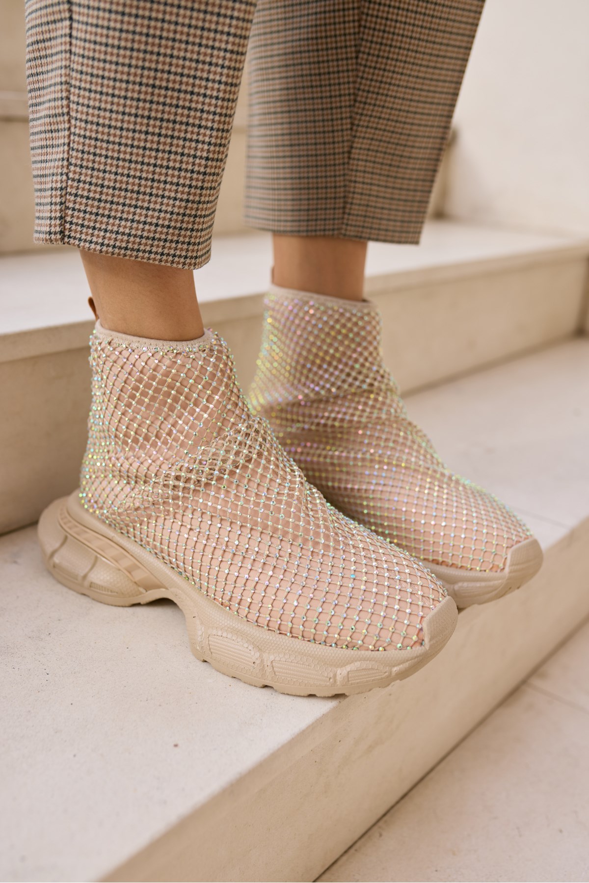 DEJAA KADİN BEJ NUDE TAŞLİ SNEAKER BOT