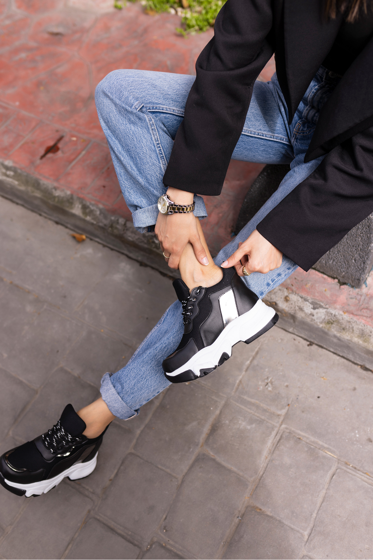 RİPA KADİN SİYAH DOLGU TOPUK SNEAKER