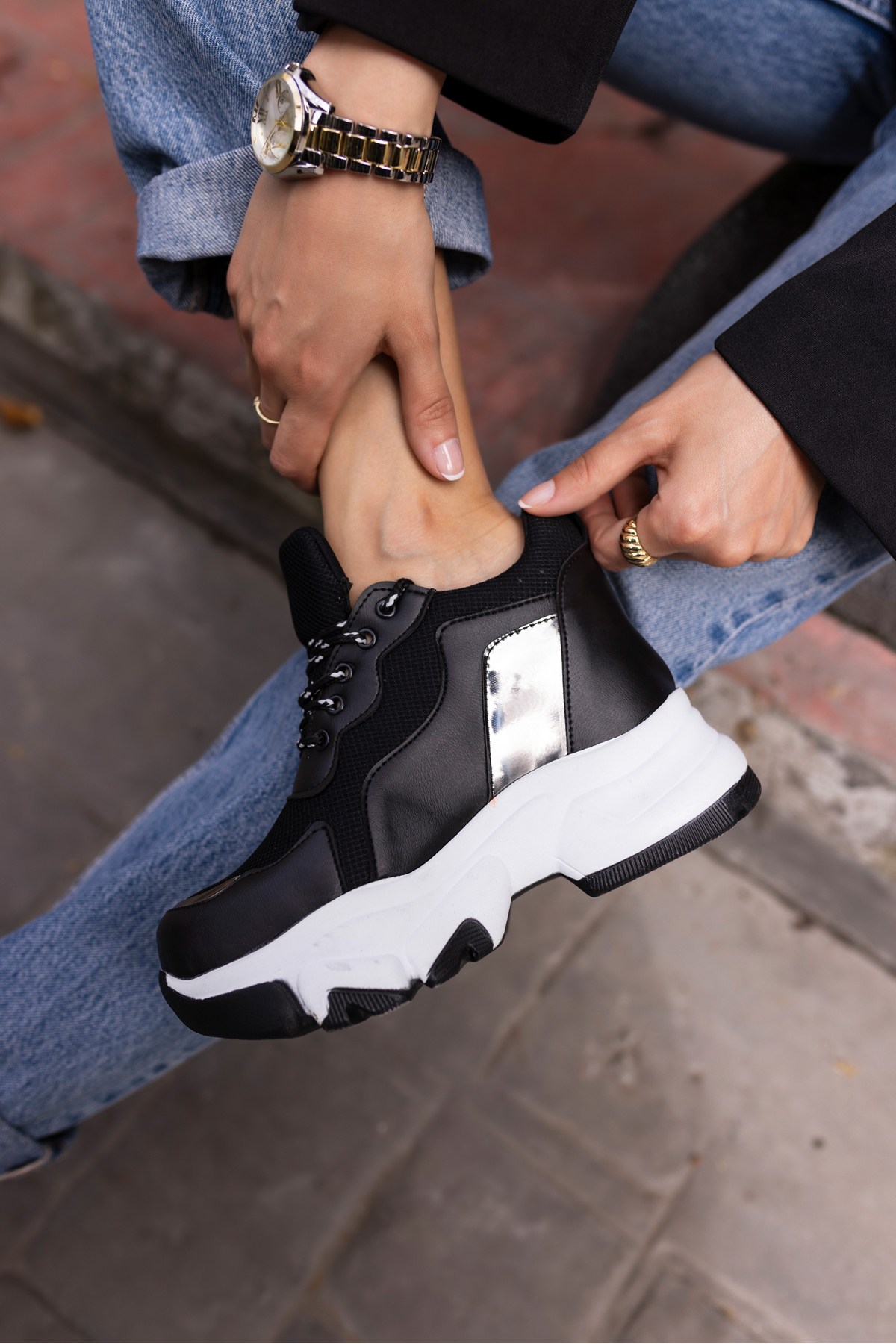 RİPA KADİN SİYAH DOLGU TOPUK SNEAKER