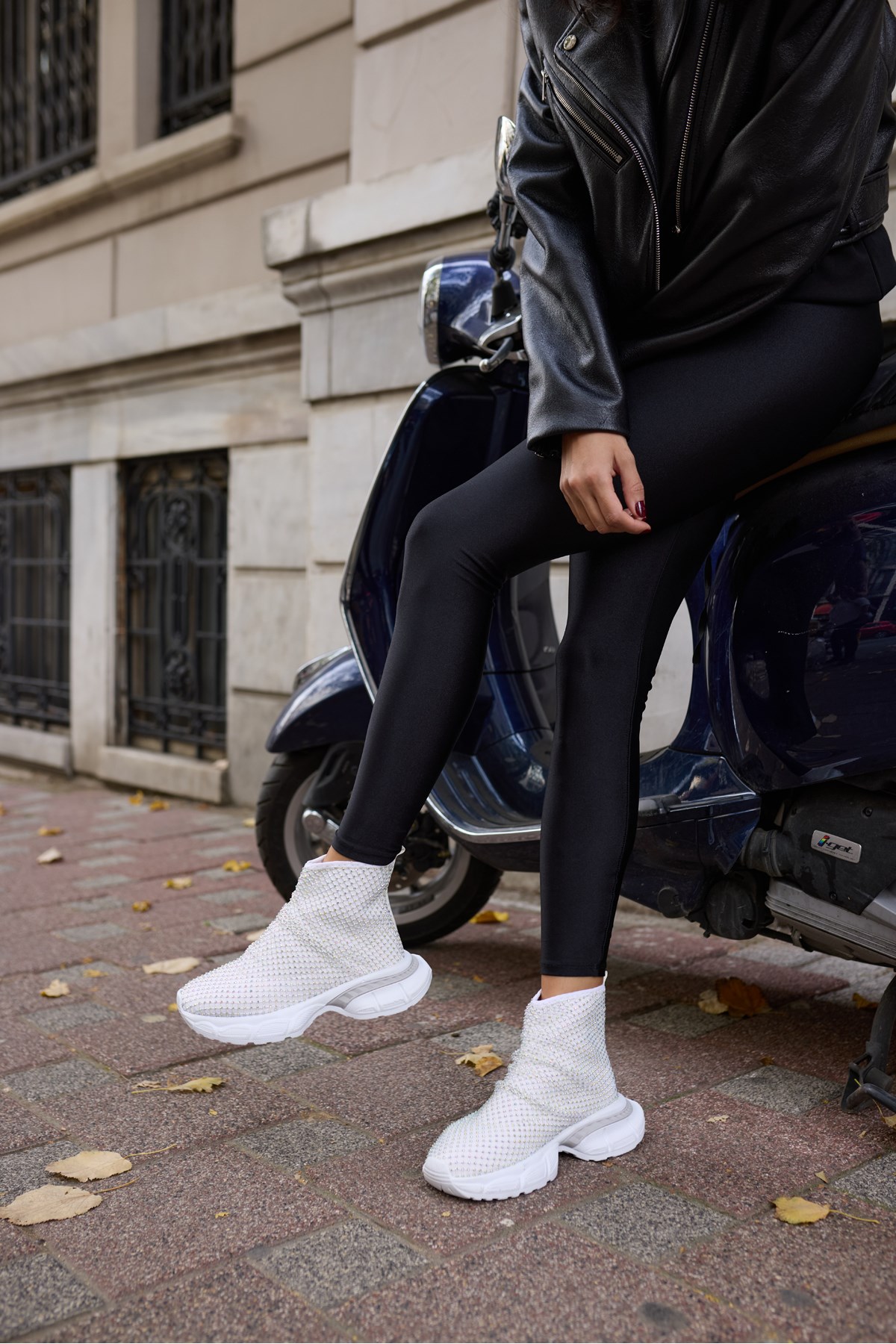 DEJAA KADIN BEYAZ TAS DETAY BOT SNEAKER