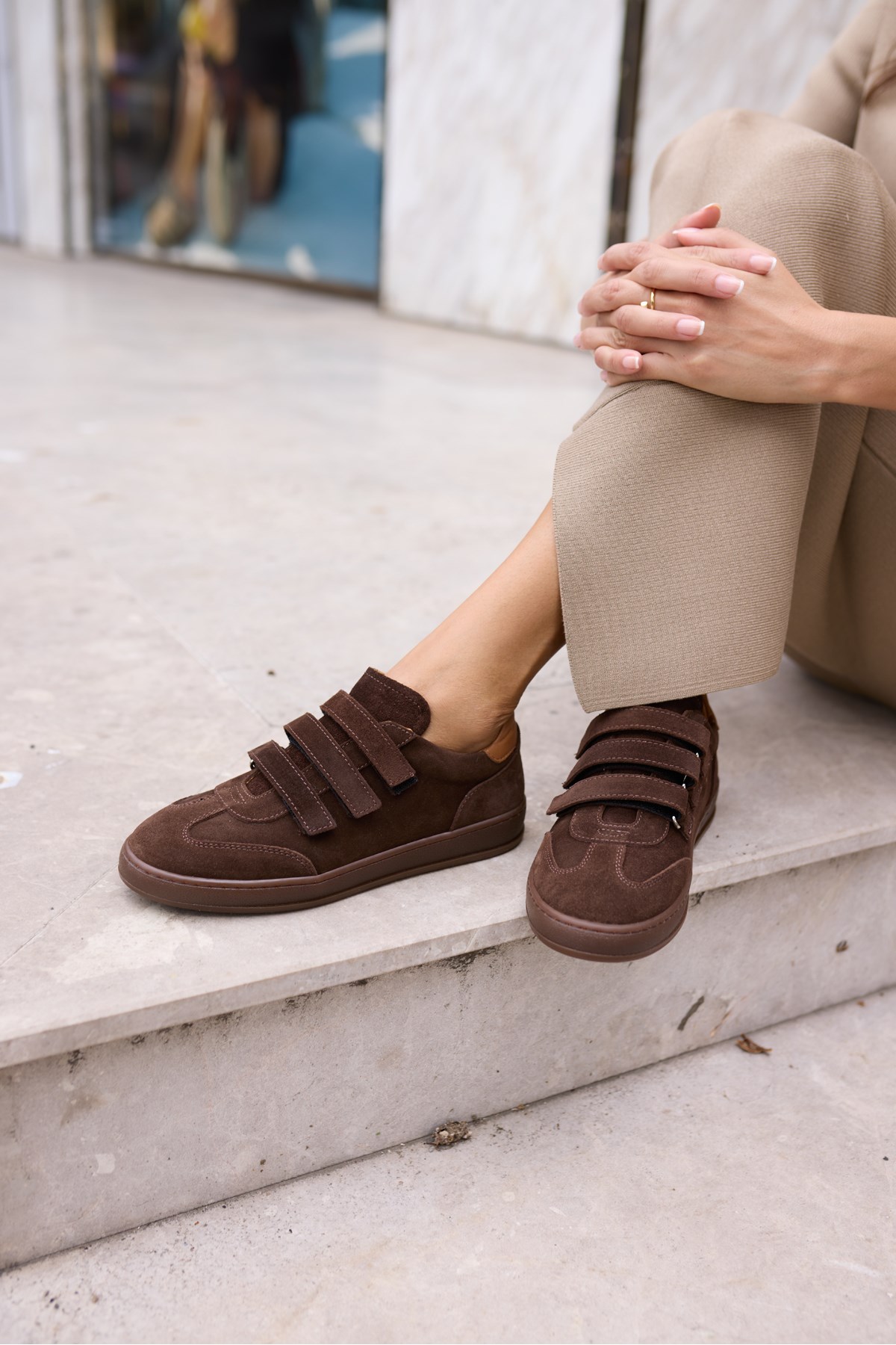JOLANTA KADIN KAHVERENGİ CİRTLİ SUET SNEAKER
