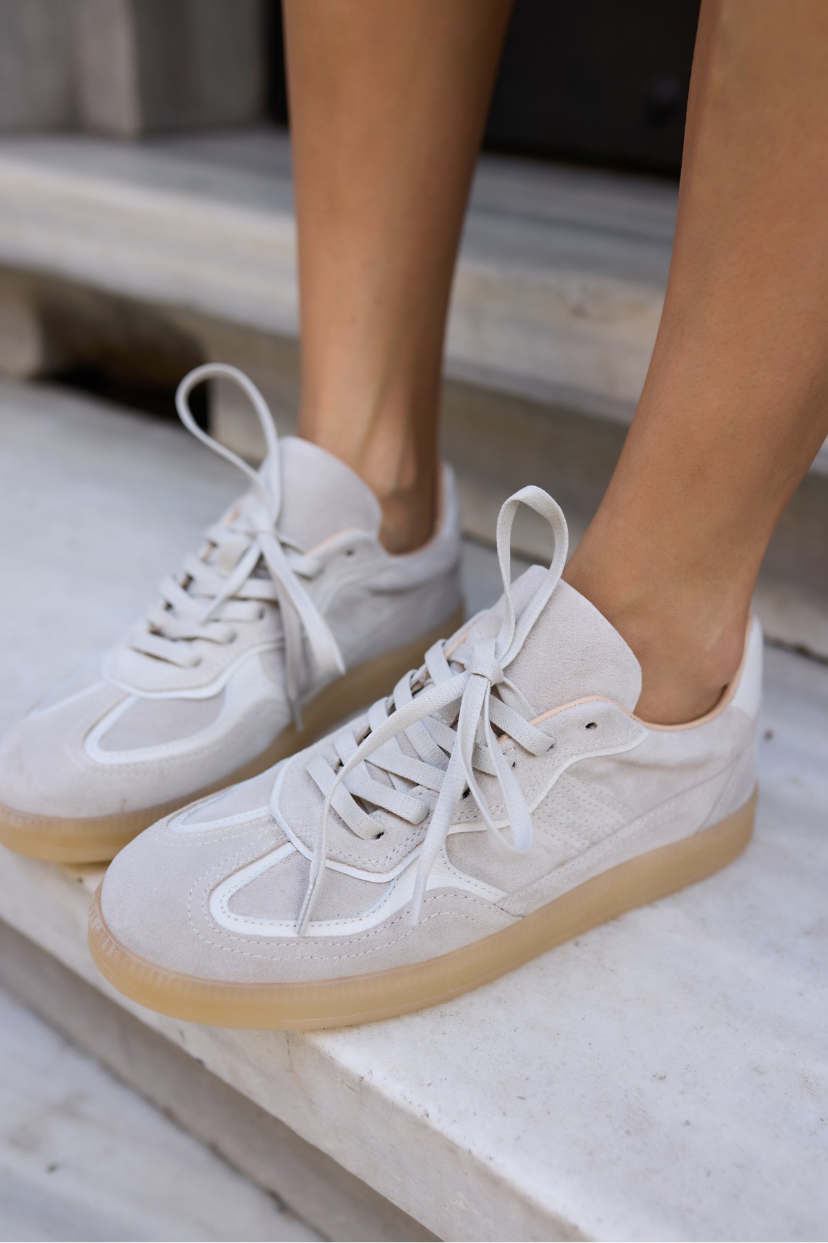 SOLİA KADİN BEYAZ GERCEK SUET BAGCIK DETAY SNEAKER