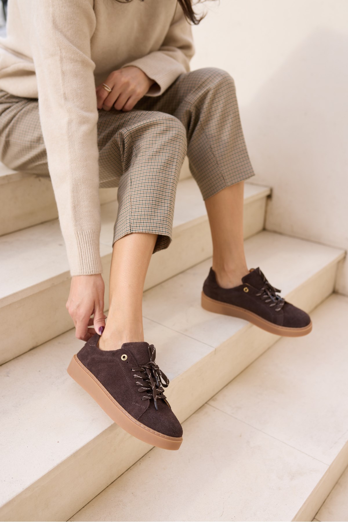RASPA KADIN KAHVERENGİ GERCEK DERİ SUET BAGCIKLI SNEAKER