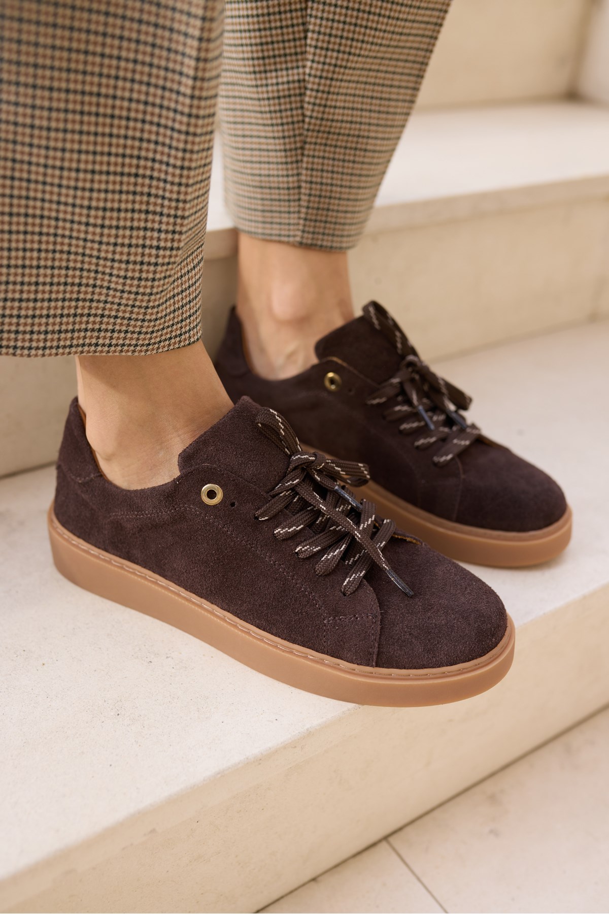 RASPA KADIN KAHVERENGİ GERCEK DERİ SUET BAGCIKLI SNEAKER