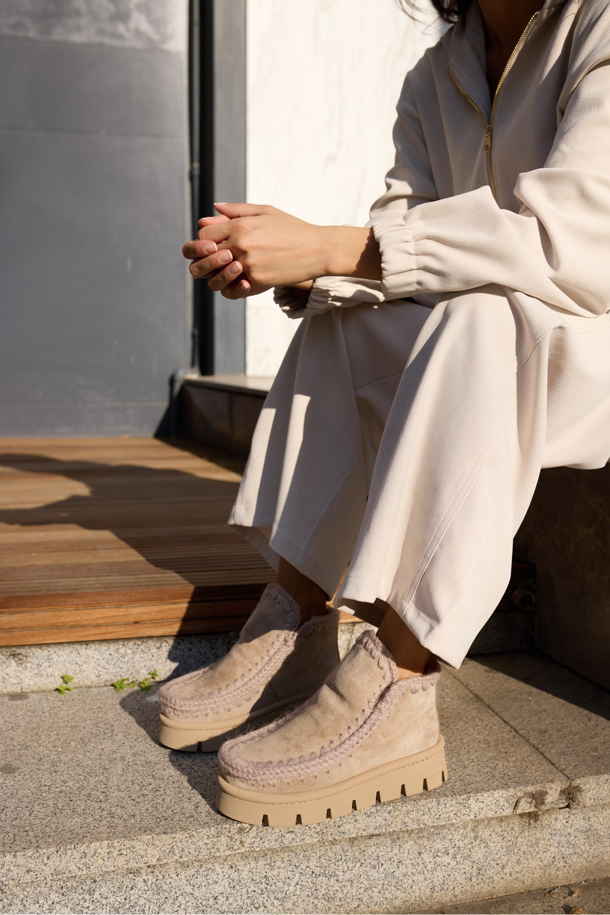 MUNNY KADİN KREM BEJ SUET KURKLU ULTRAMİNİ BOT