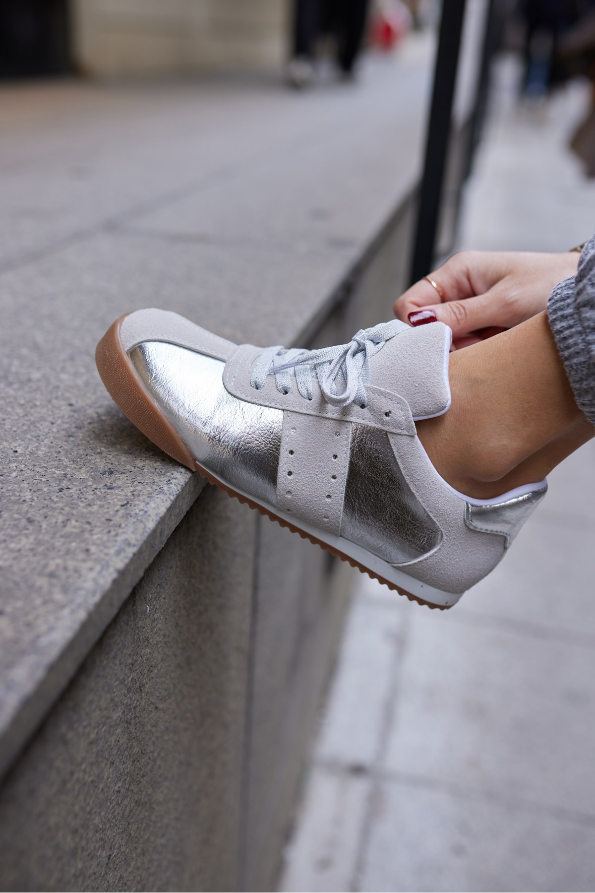 APRİL KADIN GUMUS BAGCIKLI SNEAKER