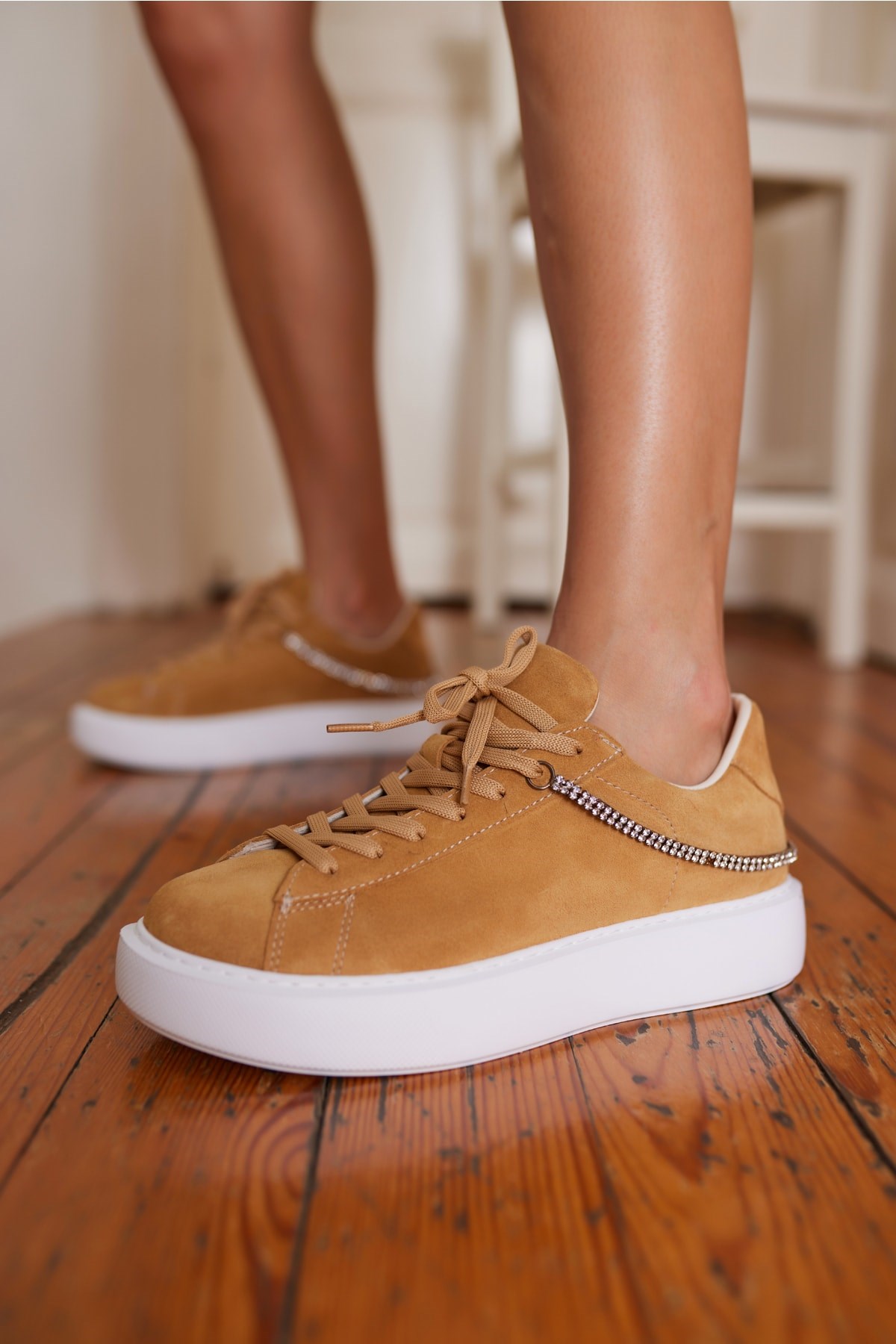Polinas Kadin Camel Taş Detay Gercek Deri Suet Sneaker
