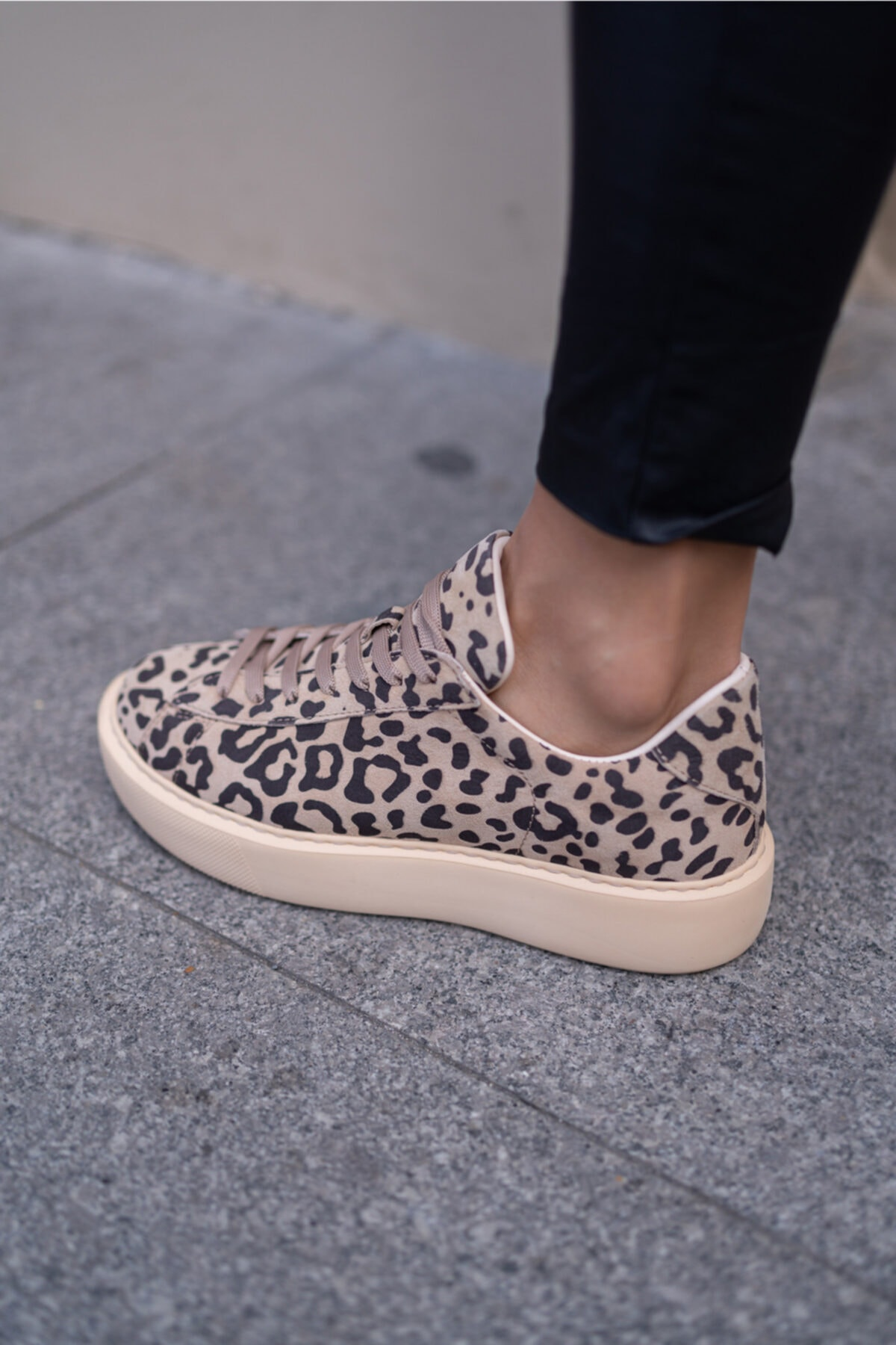 Angelo Kadın Leopar Gercek Deri Sneakers
