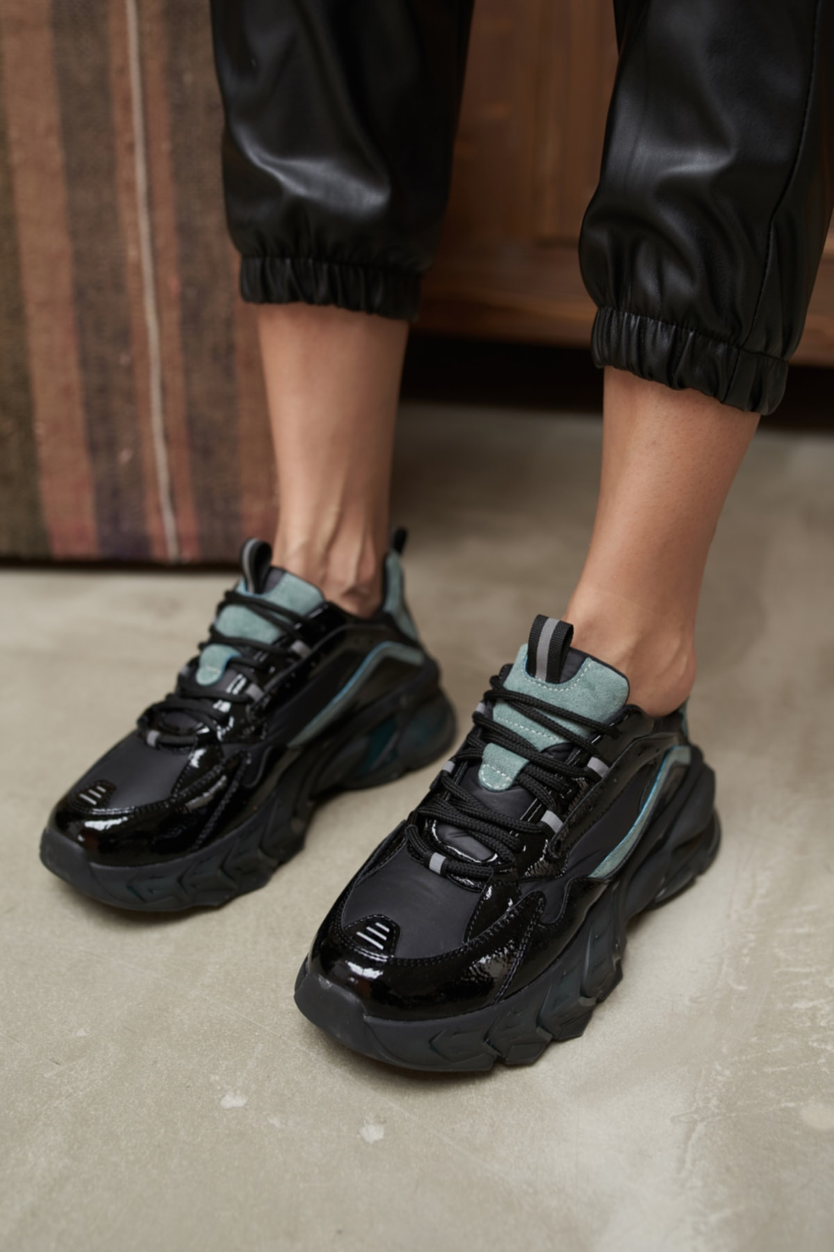 Calvina Kadin Siyah Airtaban Detay Sneakers