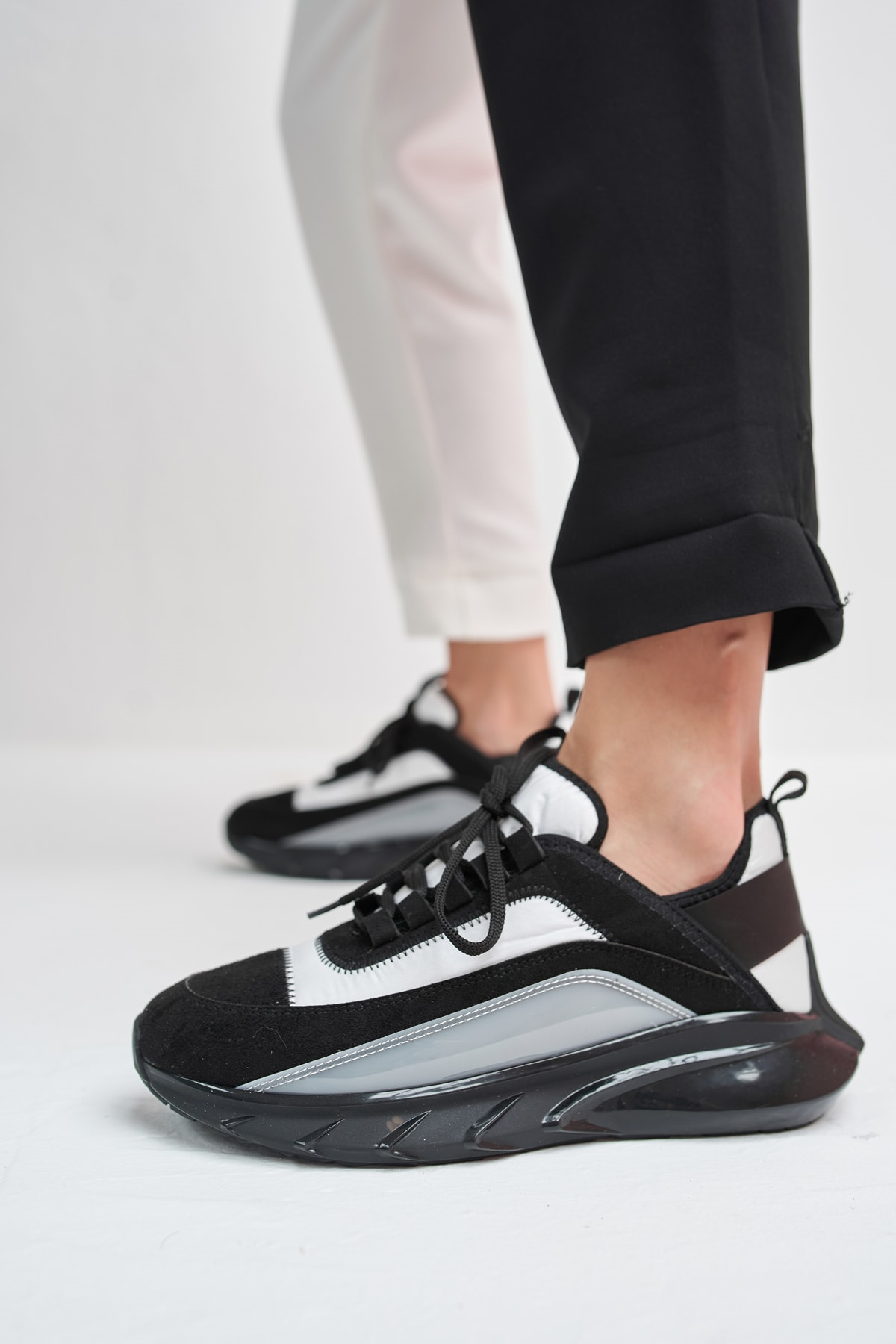 Marla Kadin Siyah Beyaz Detay Airtaban Sneakers