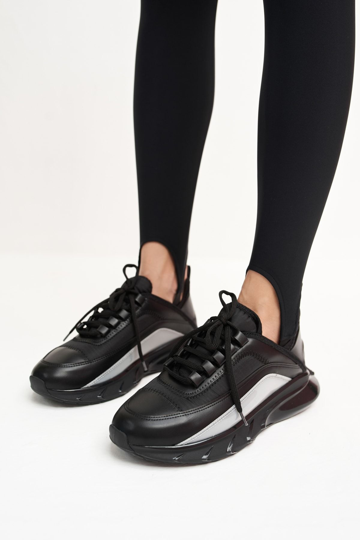 Marla Kadın Siyah Cilt Siyah Parasut Deri Airtaban Detay Sneakers