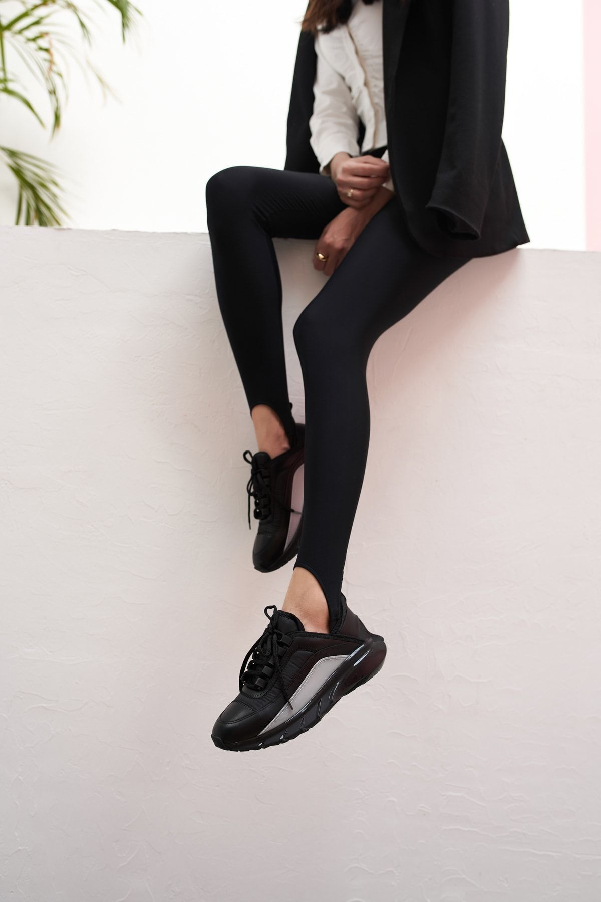Marla Kadın Siyah Cilt Siyah Parasut Deri Airtaban Detay Sneakers