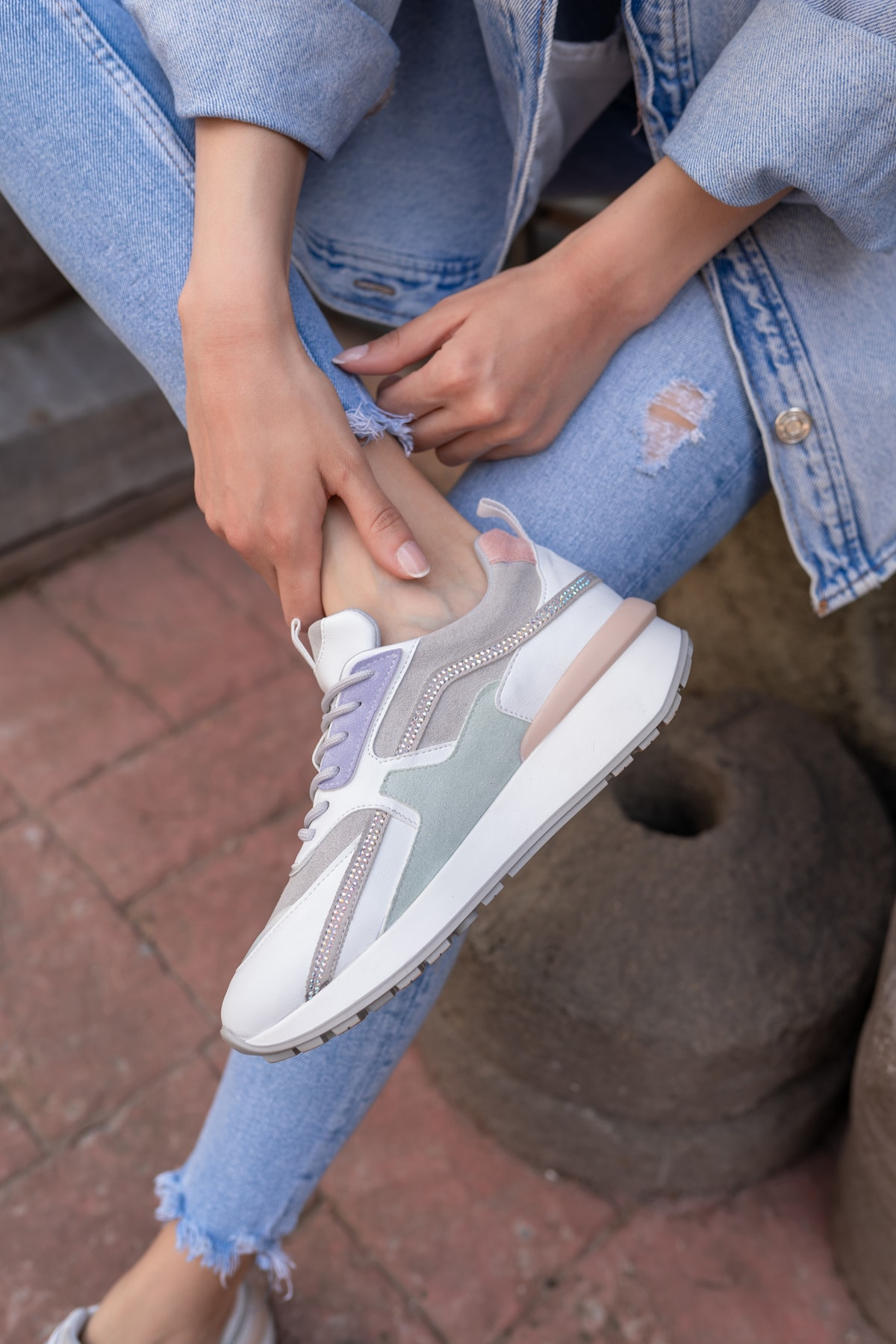Vivian Kadin Beyaz Multi Sneakers