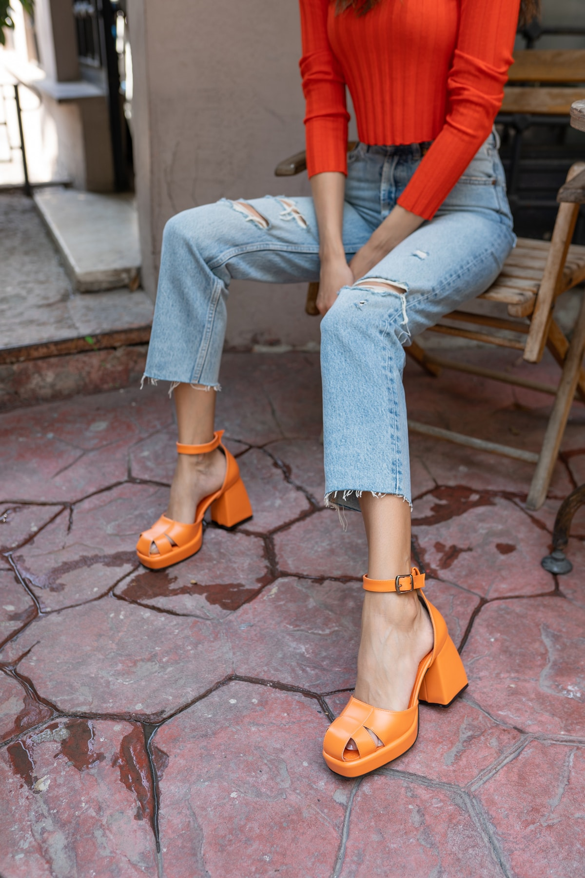Carmen Kadin Orange Platform Topuk Detay Sandalet