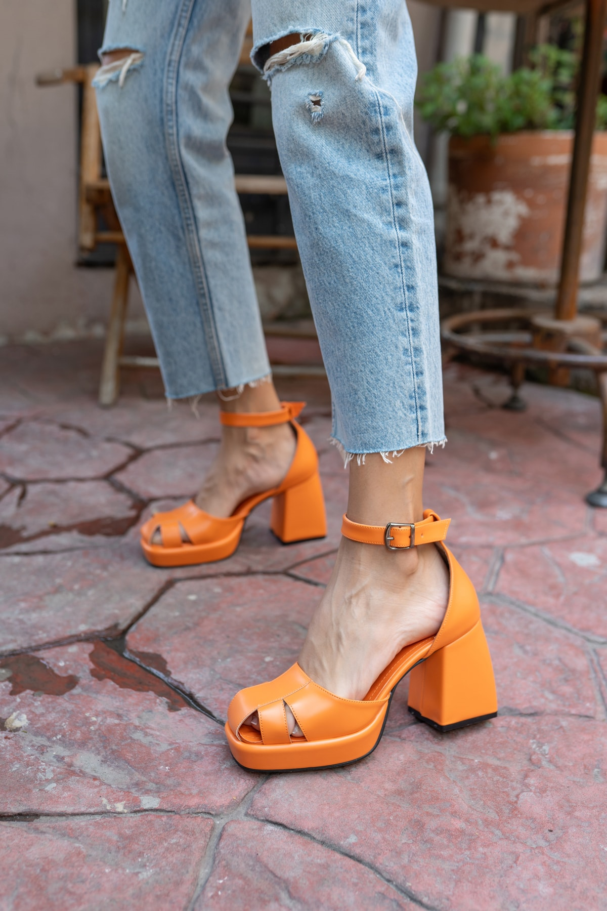 Carmen Kadin Orange Platform Topuk Detay Sandalet