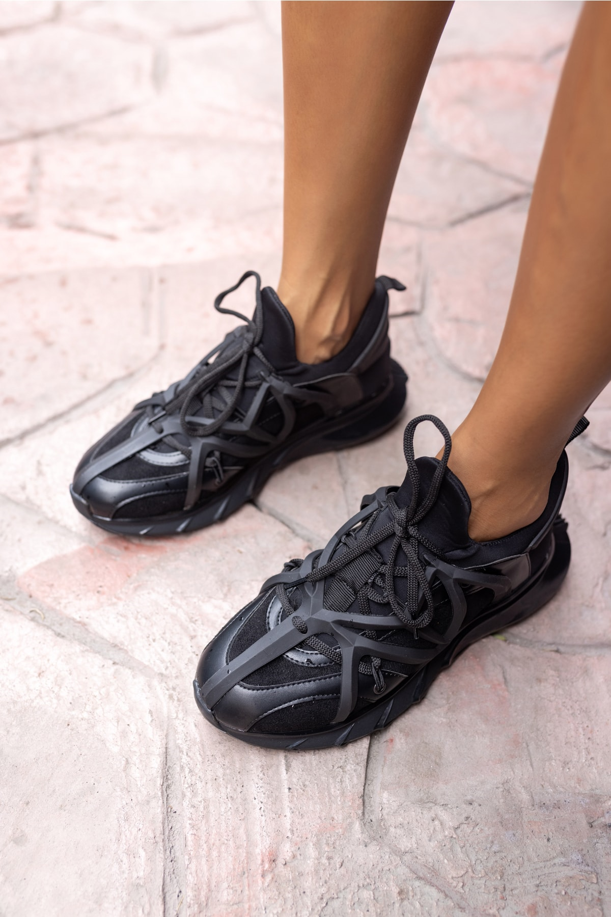Boey Kadin Siyah Dalgıc Kumaş Detay Sneaker