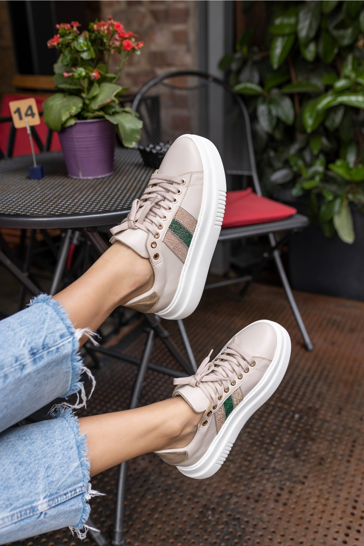 Zanıolo Kadın Bej Taş Detay Sneaker