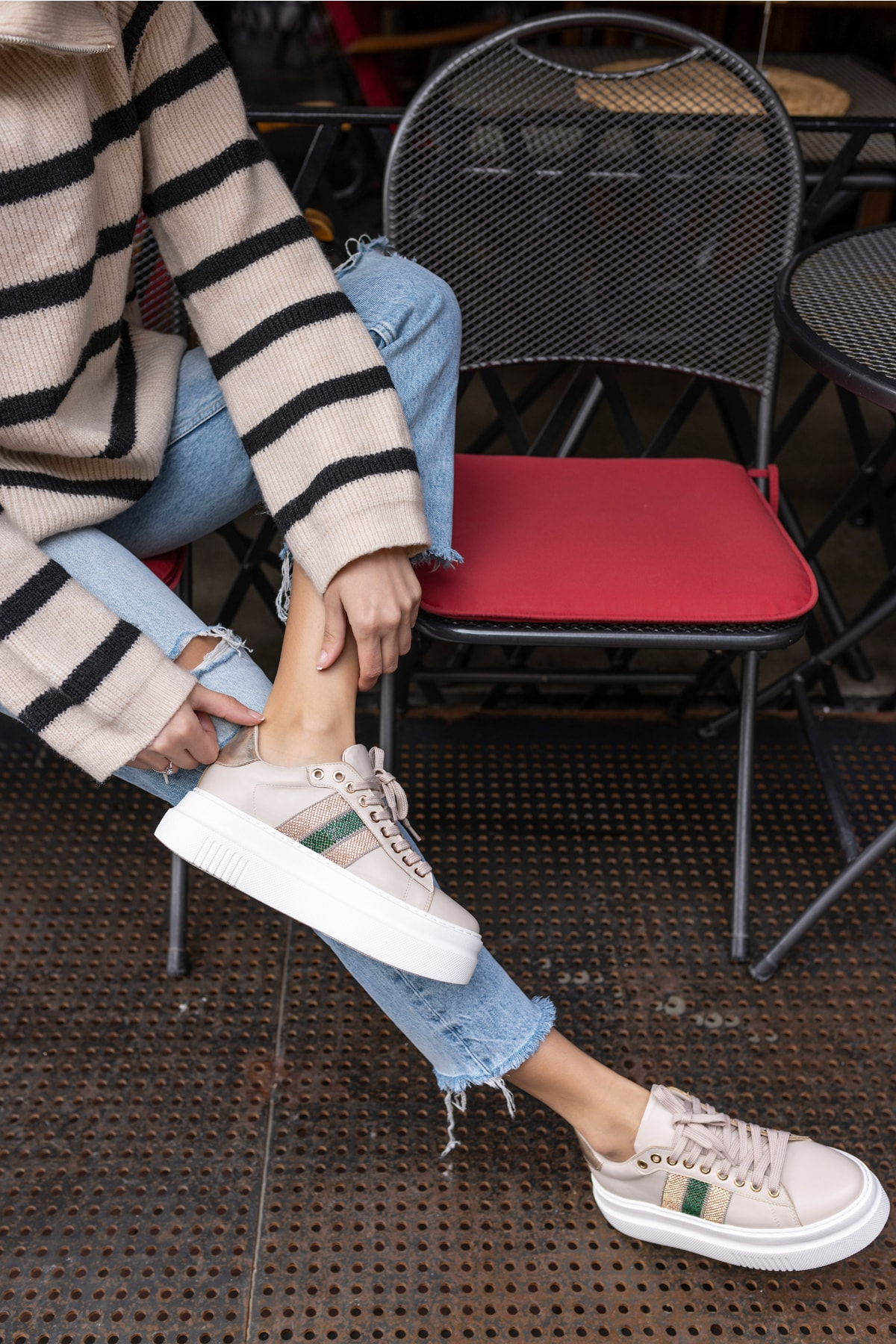 Zanıolo Kadın Bej Taş Detay Sneaker