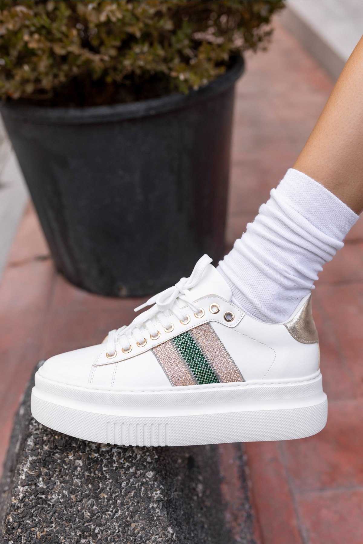 Zanıolo Kadın Beyaz Taş Detay Sneaker
