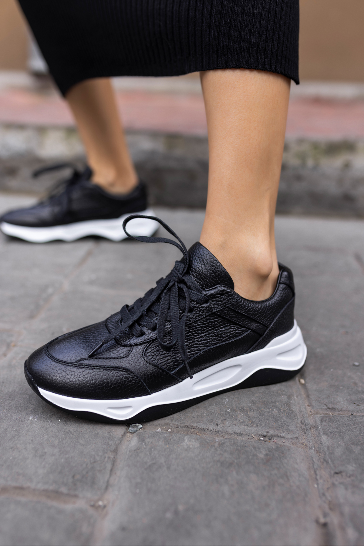 FAİNN KADİN SİYAH GERCEK DERİ EVA TABANLİ SNEAKER
