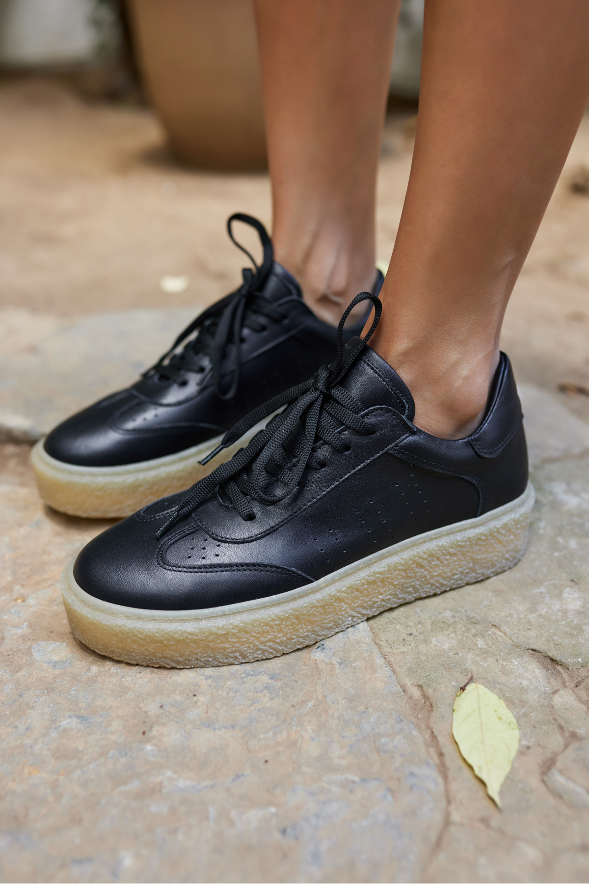ALİSTAR KADIN LACİVERT GECREK DERİ SUET BAGCIKLİ SNEAKER