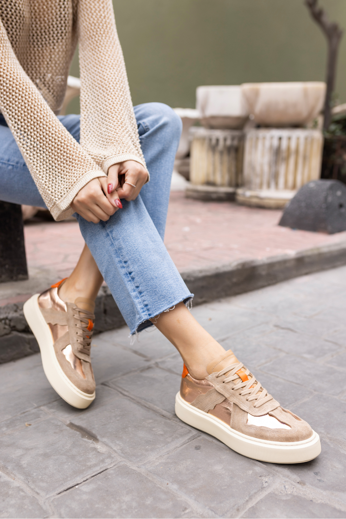 BLOOM KADİN TUTUN SUET ROSE GARNILI GERCEK DERİ EVA TABAN SNEAKER