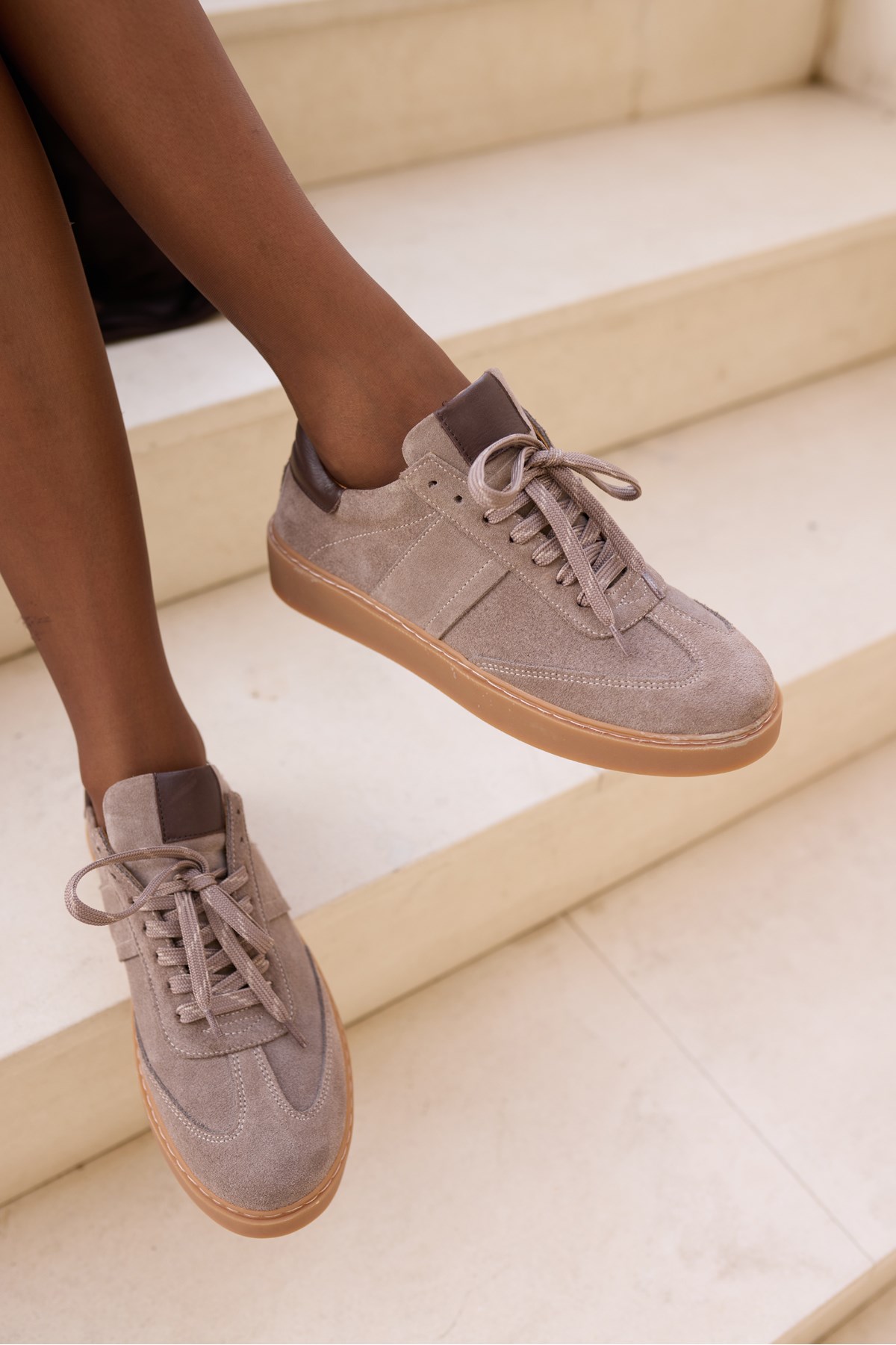 FİORİN KADIN VİZON SUETBAGCIKLI DERİ SNEAKER