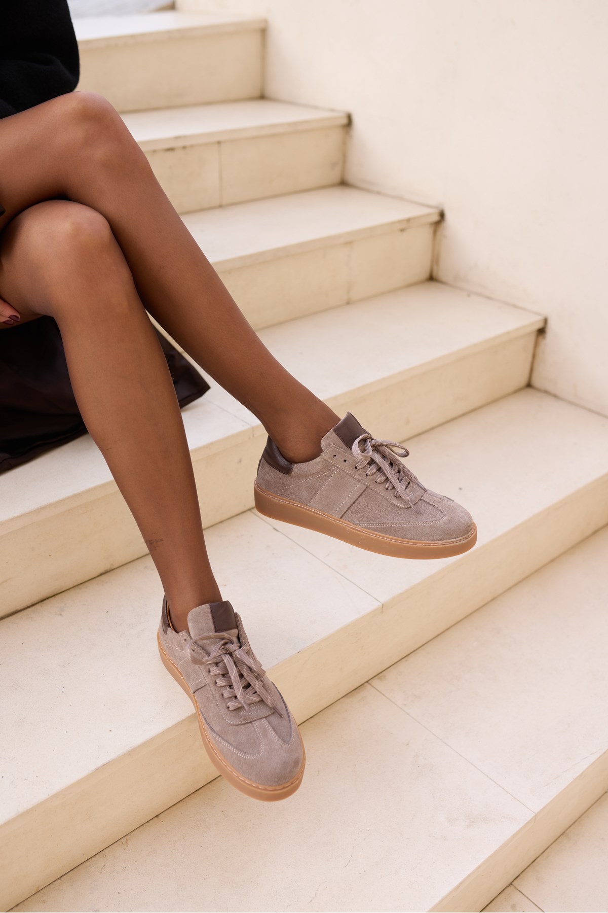 FİORİN KADIN VİZON SUETBAGCIKLI DERİ SNEAKER