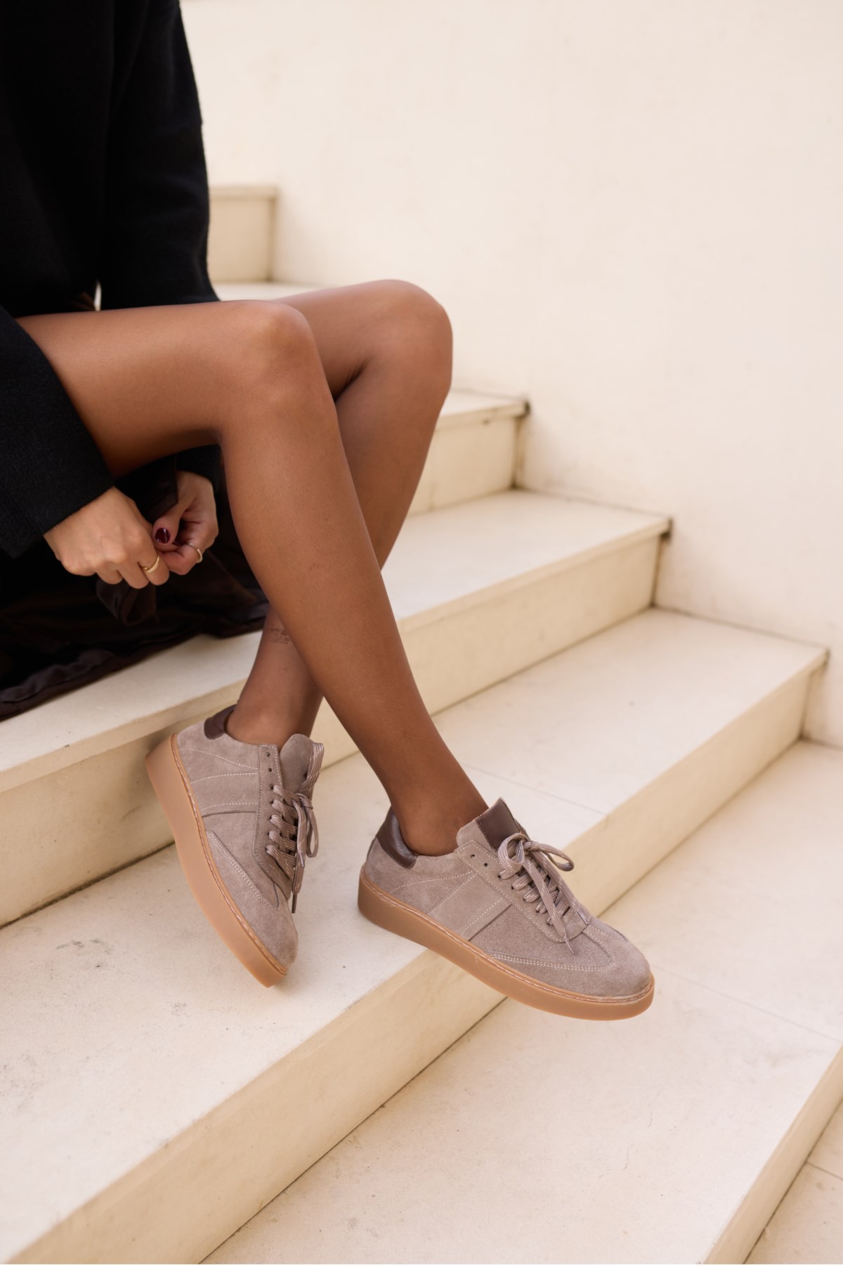 FİORİN KADIN VİZON SUETBAGCIKLI DERİ SNEAKER