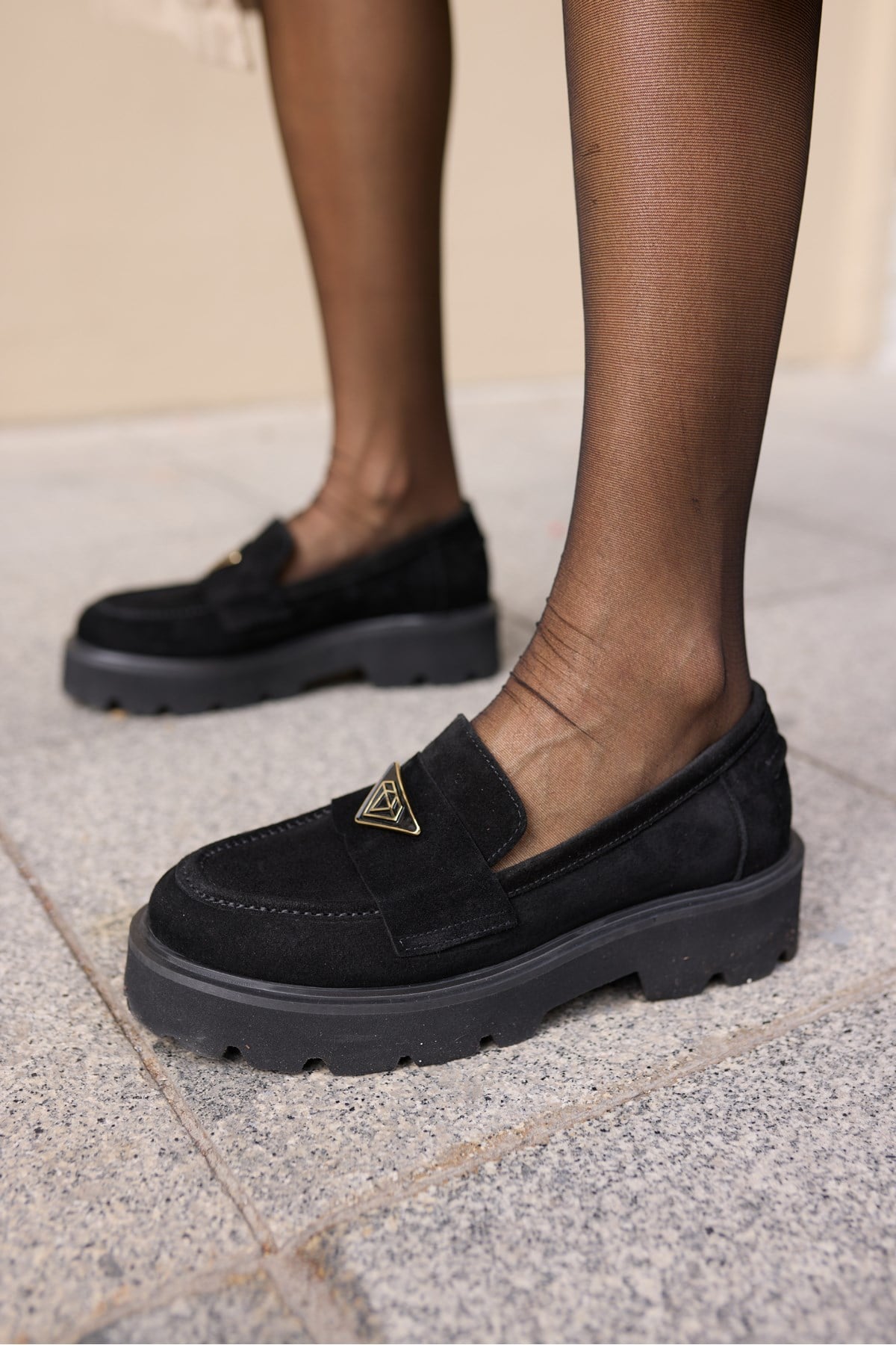 MİRELA KADİN SİYAH GERCEK SUET LOAFER AYAKKABİ