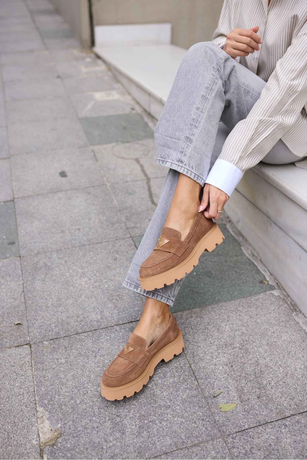 MİRELA KADİN TABA TUTUN GERCEK SUET LOAFER AYAKKABİ