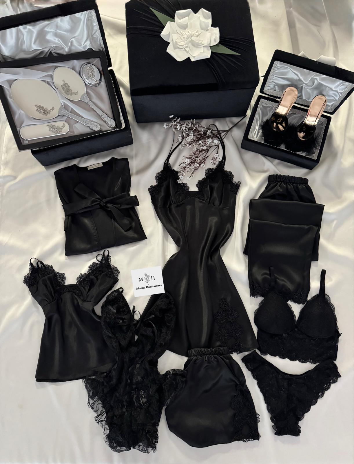 17 Parça Siyah Modern Gelin Bohça Seti