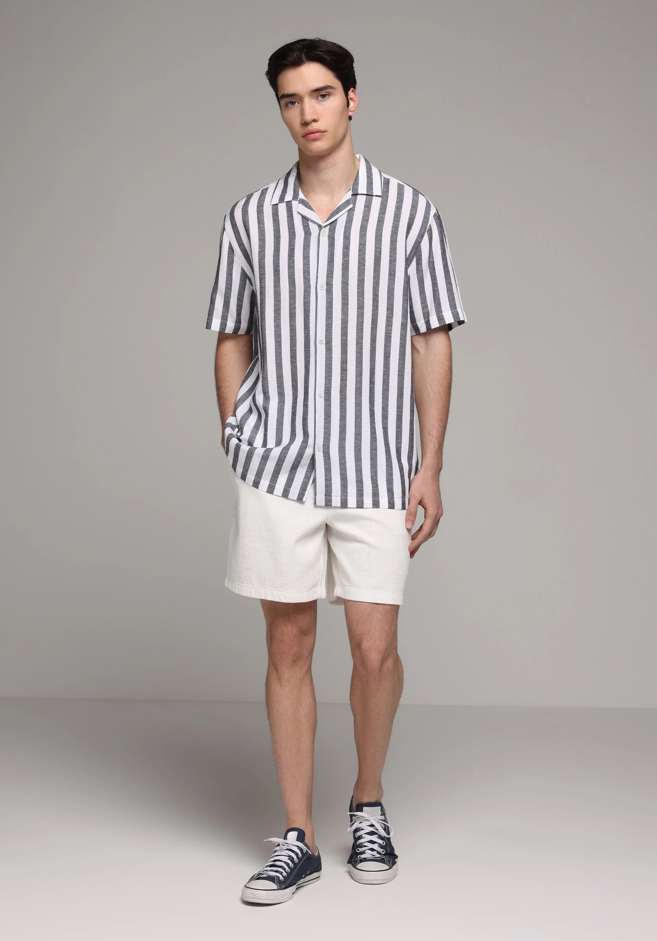 DOKUMA ALT ERKEK ŞORT Relaxed fit