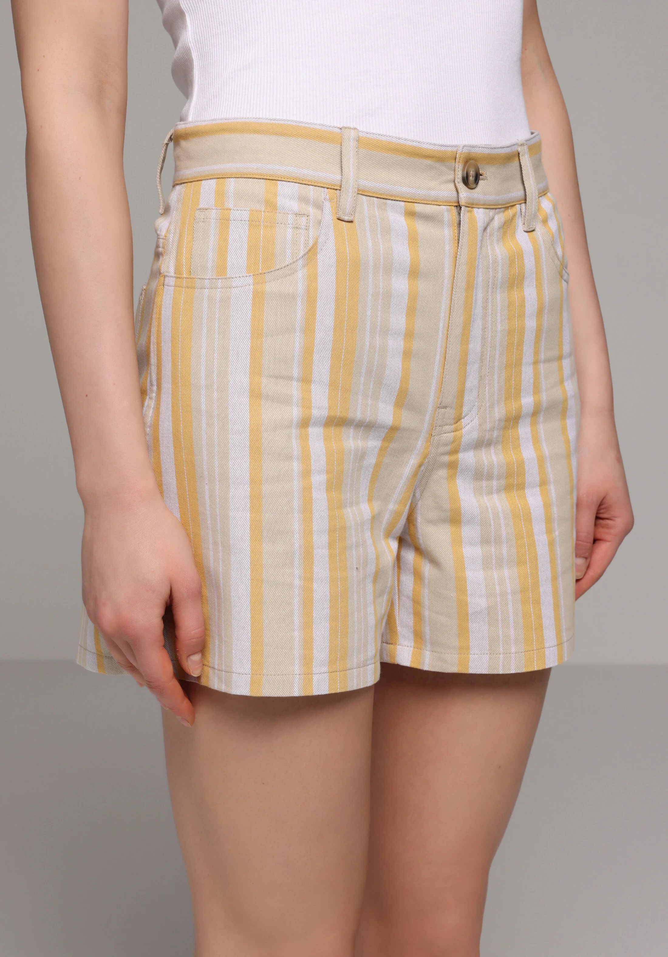 DOKUMA ALT KADIN ŞORT Regular Fit