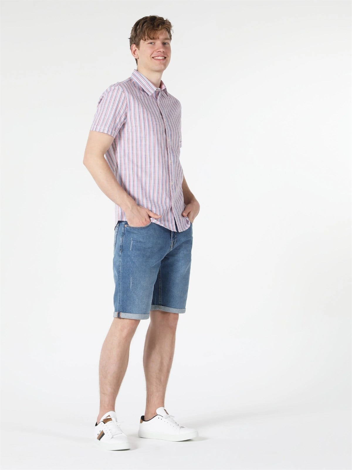 DOKUMA ÜST ERKEK KISA KOL GÖMLEK Slim Fit