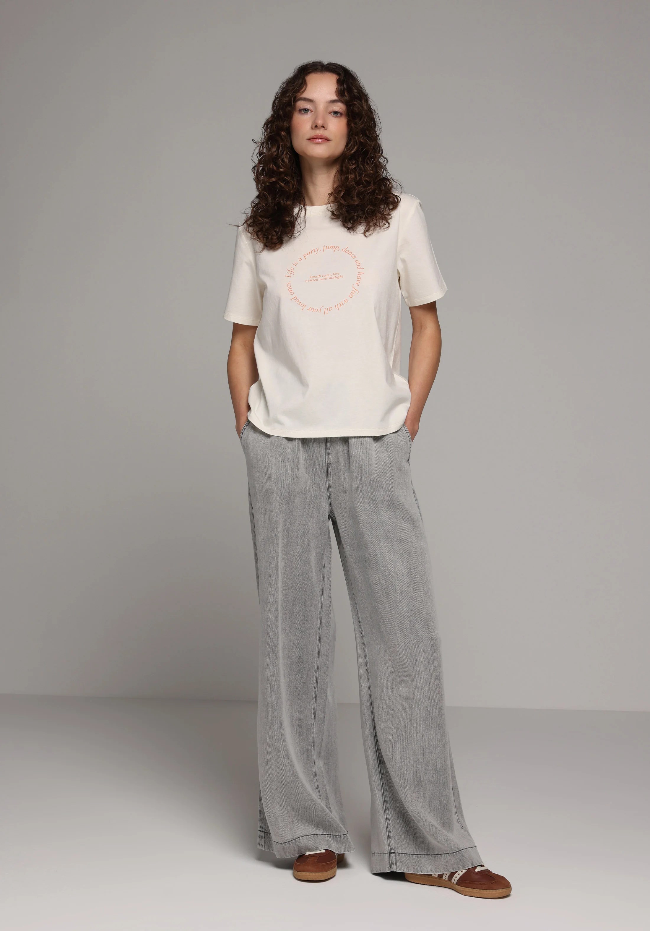 ÖRME KADIN KISA KOL T-SHIRT Regular Fit