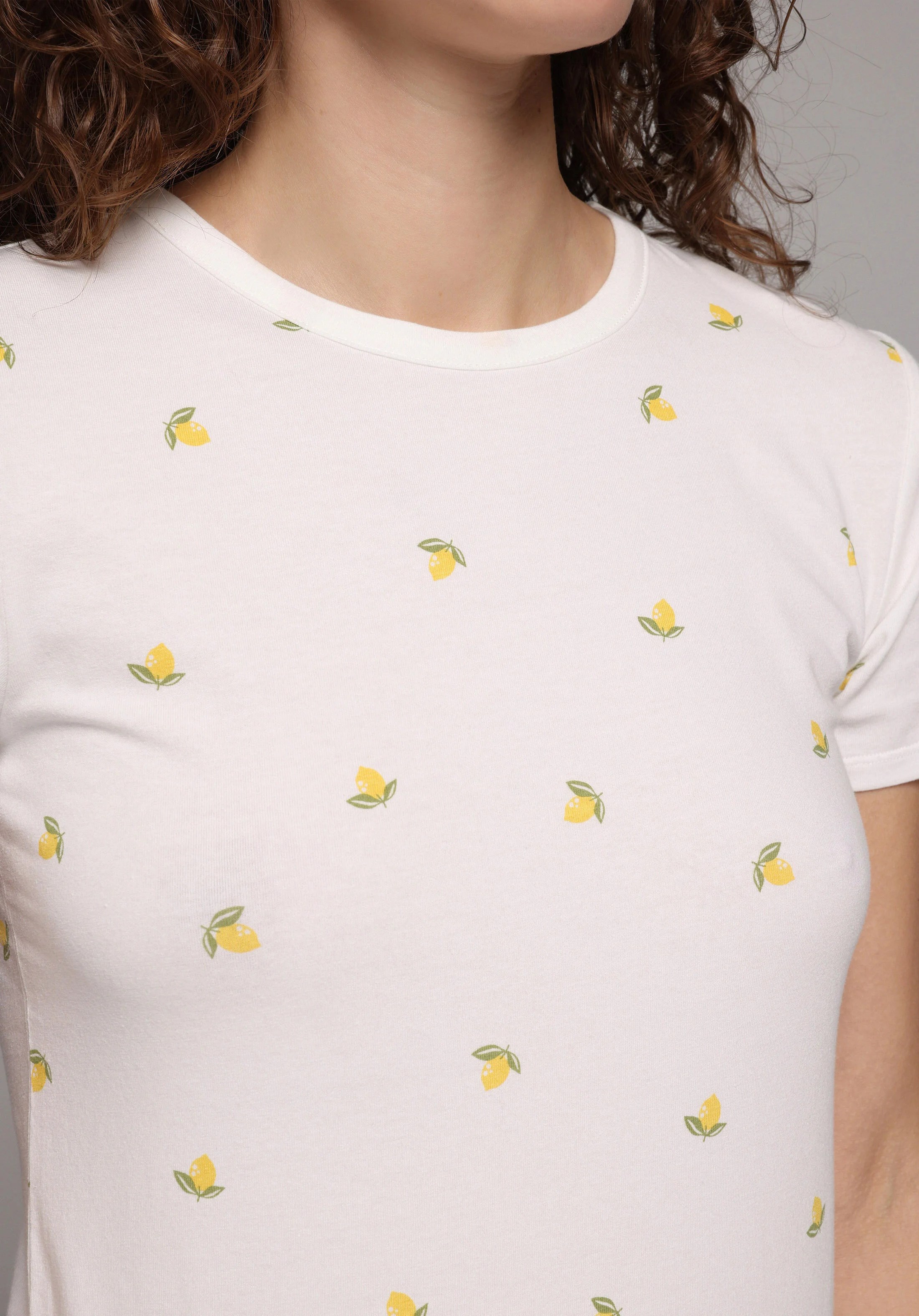 ÖRME KADIN KISA KOL T-SHIRT Slim Fit