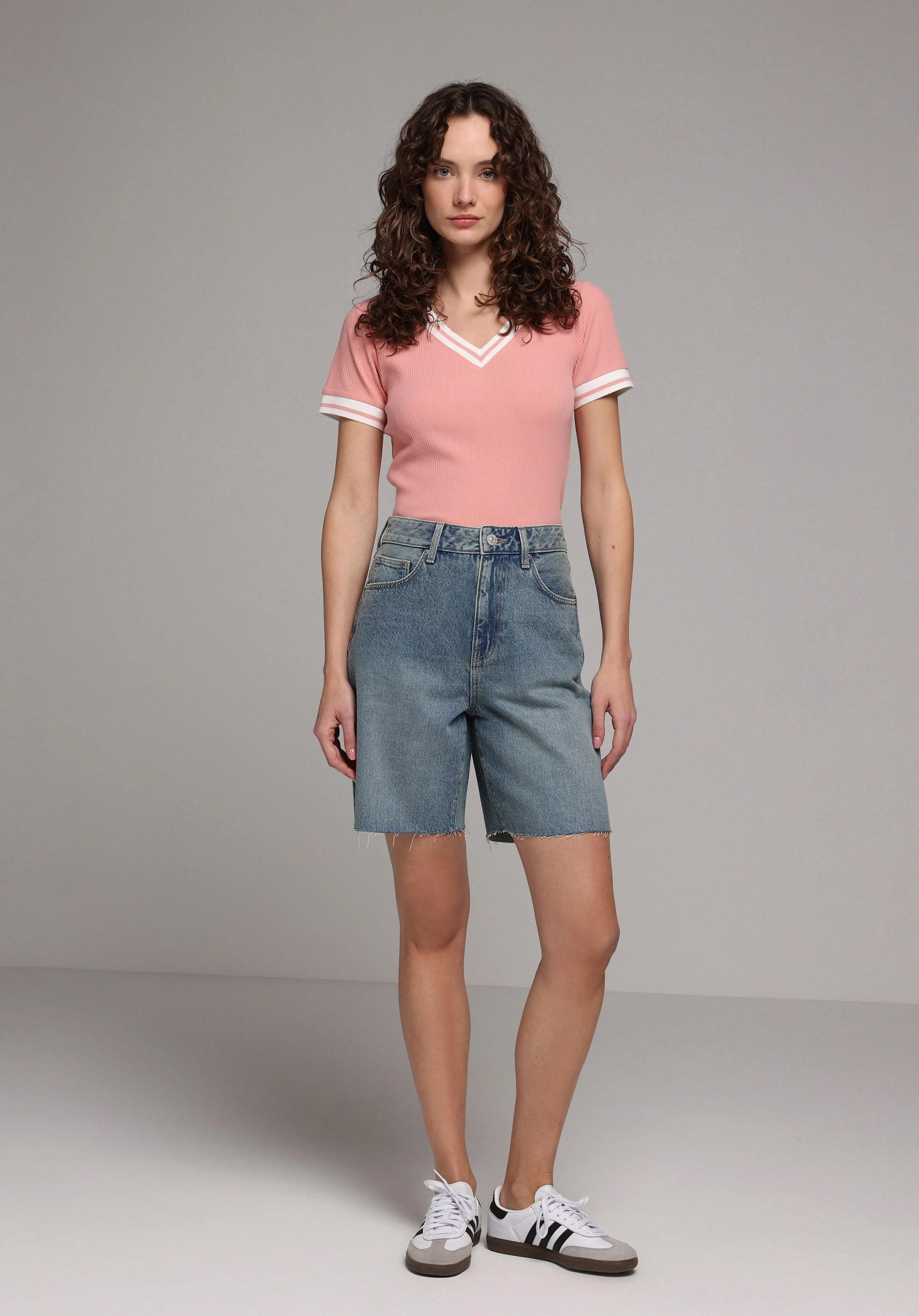 ÖRME KADIN KISA KOL T-SHIRT Slim Fit