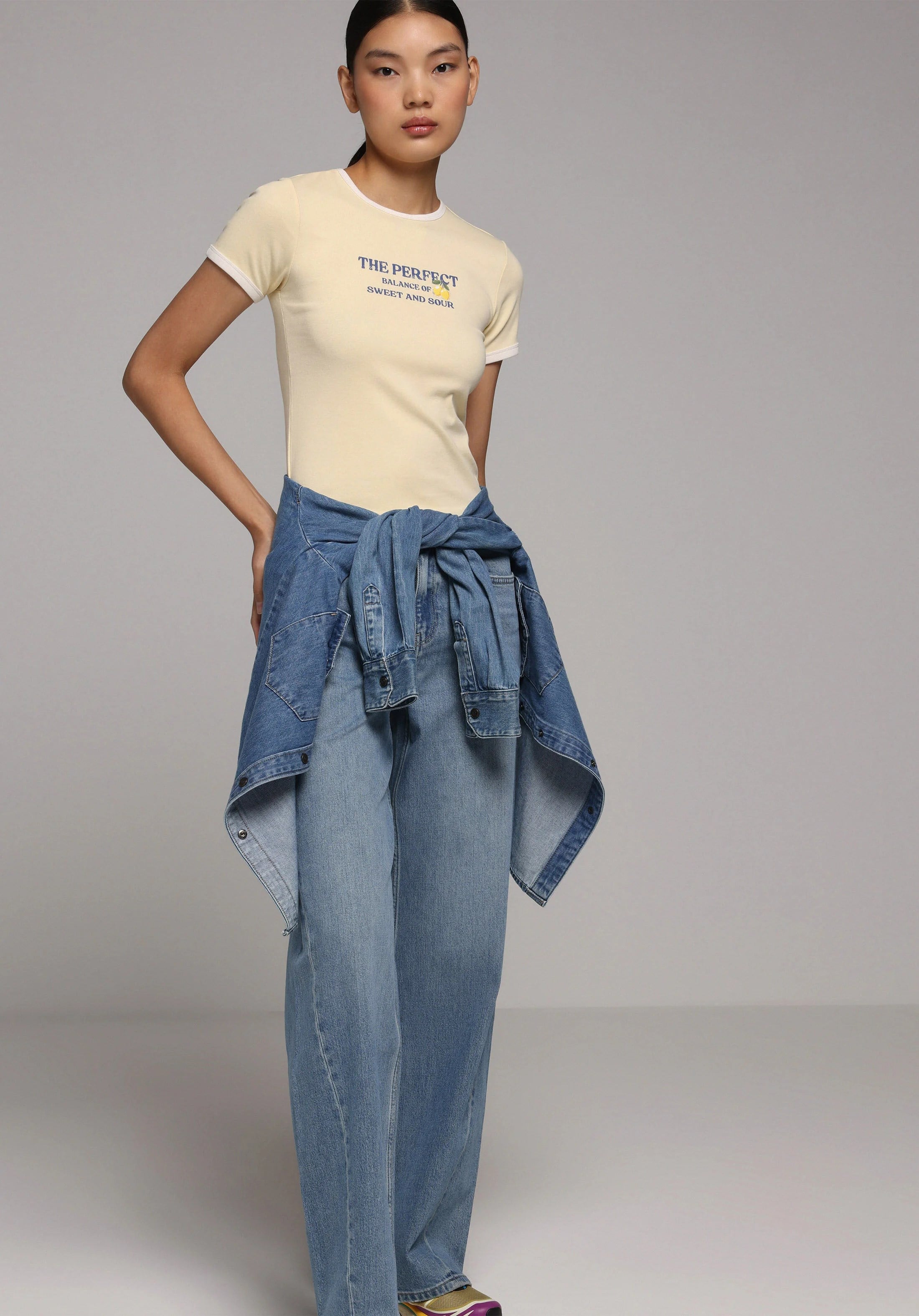 ÖRME KADIN KISA KOL T-SHIRT Slim Fit