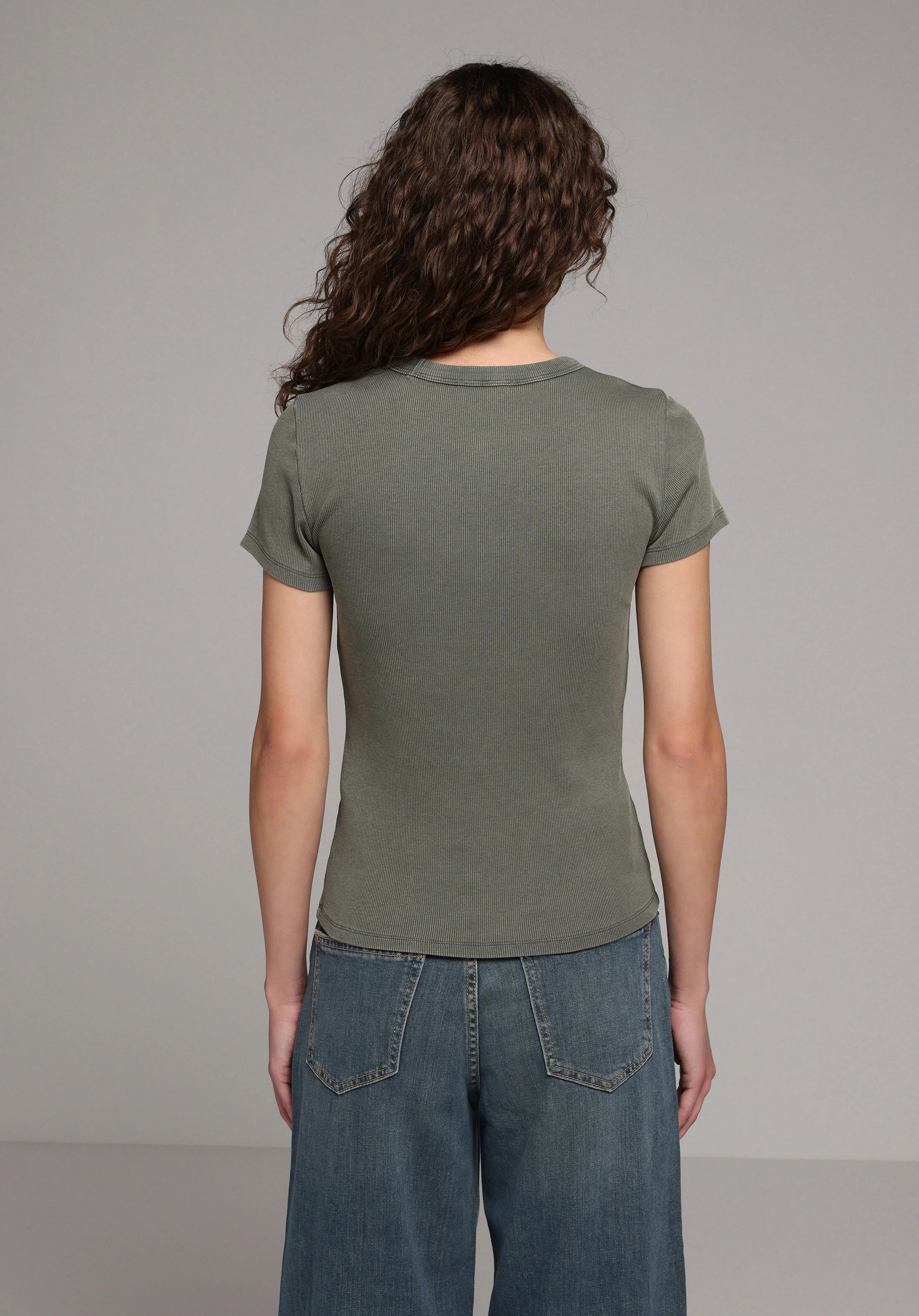 ÖRME KADIN KISA KOL T-SHIRT Slim Fit