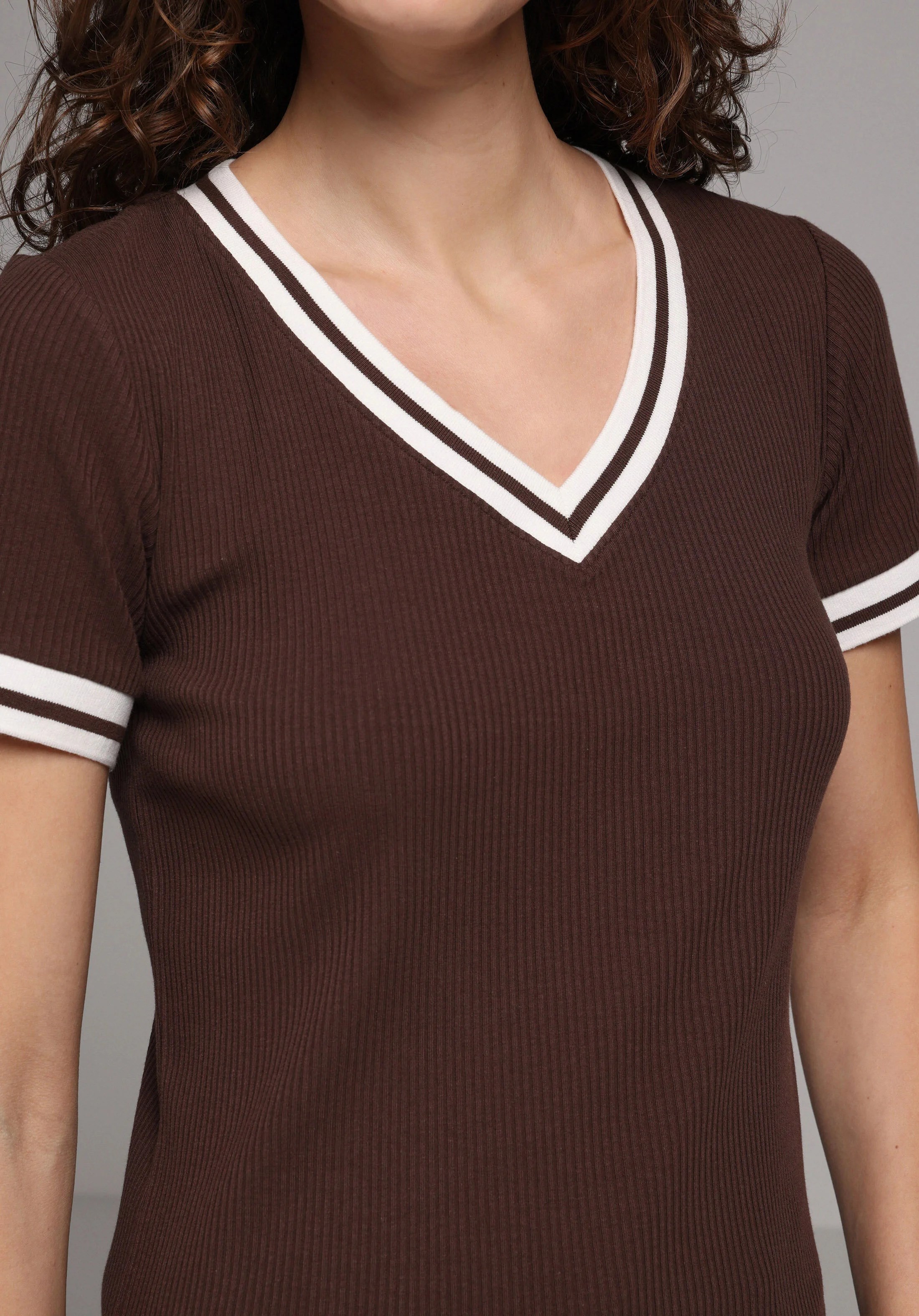 ÖRME KADIN KISA KOL T-SHIRT Slim Fit