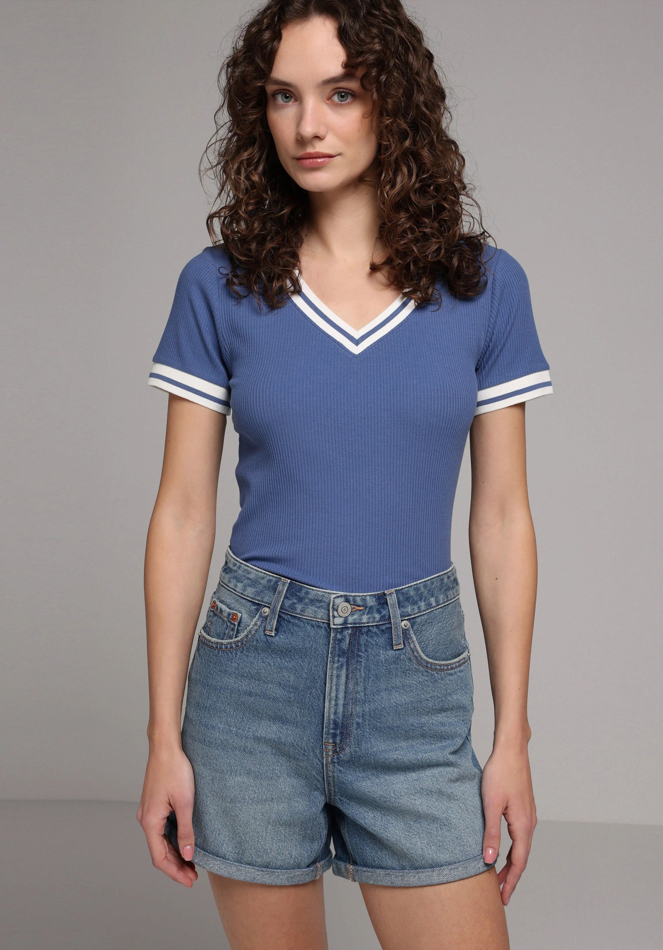 ÖRME KADIN KISA KOL T-SHIRT Slim Fit