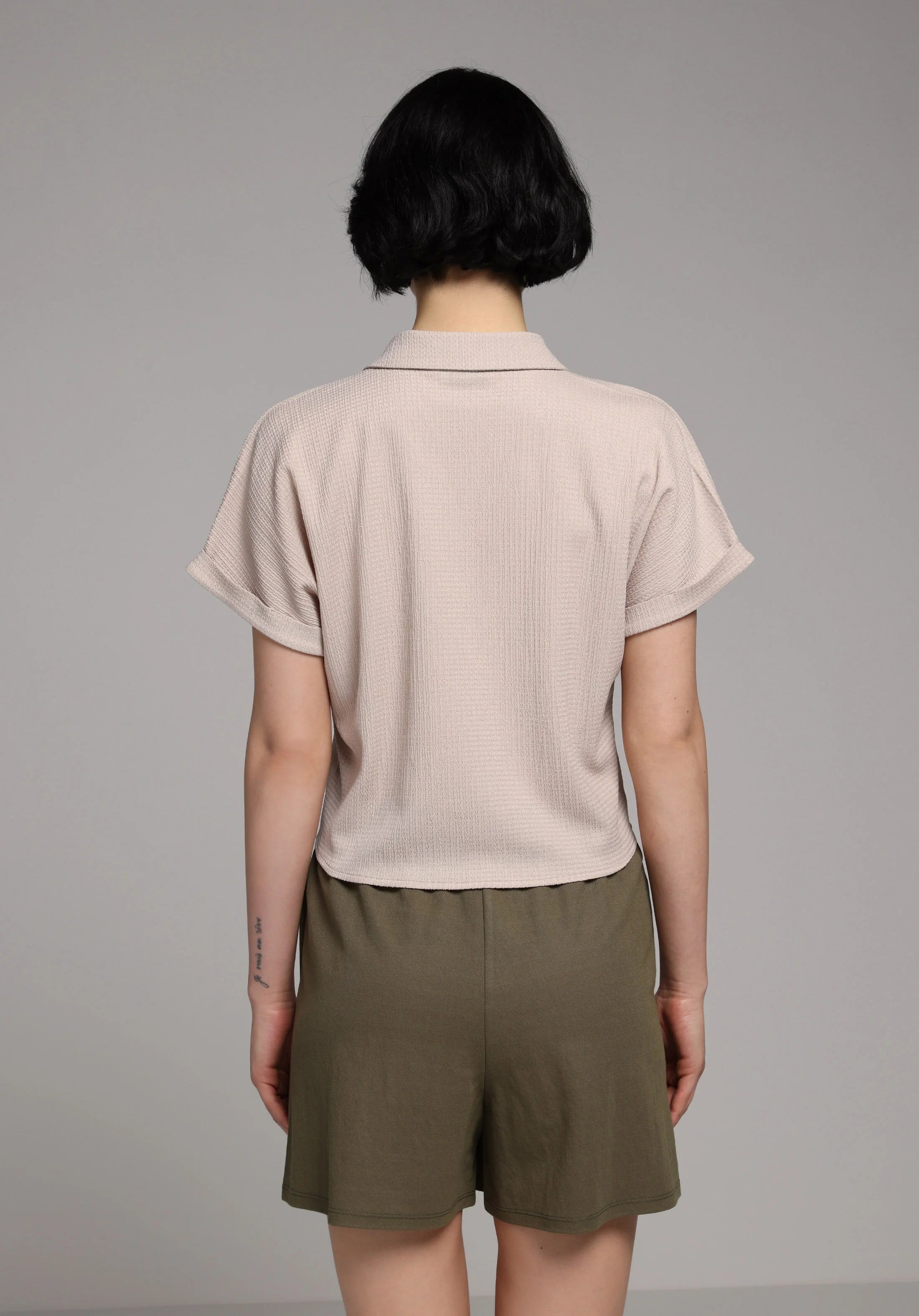 ÖRME KADIN YAKALI KISA KOL T-SHIRT Regular Fit