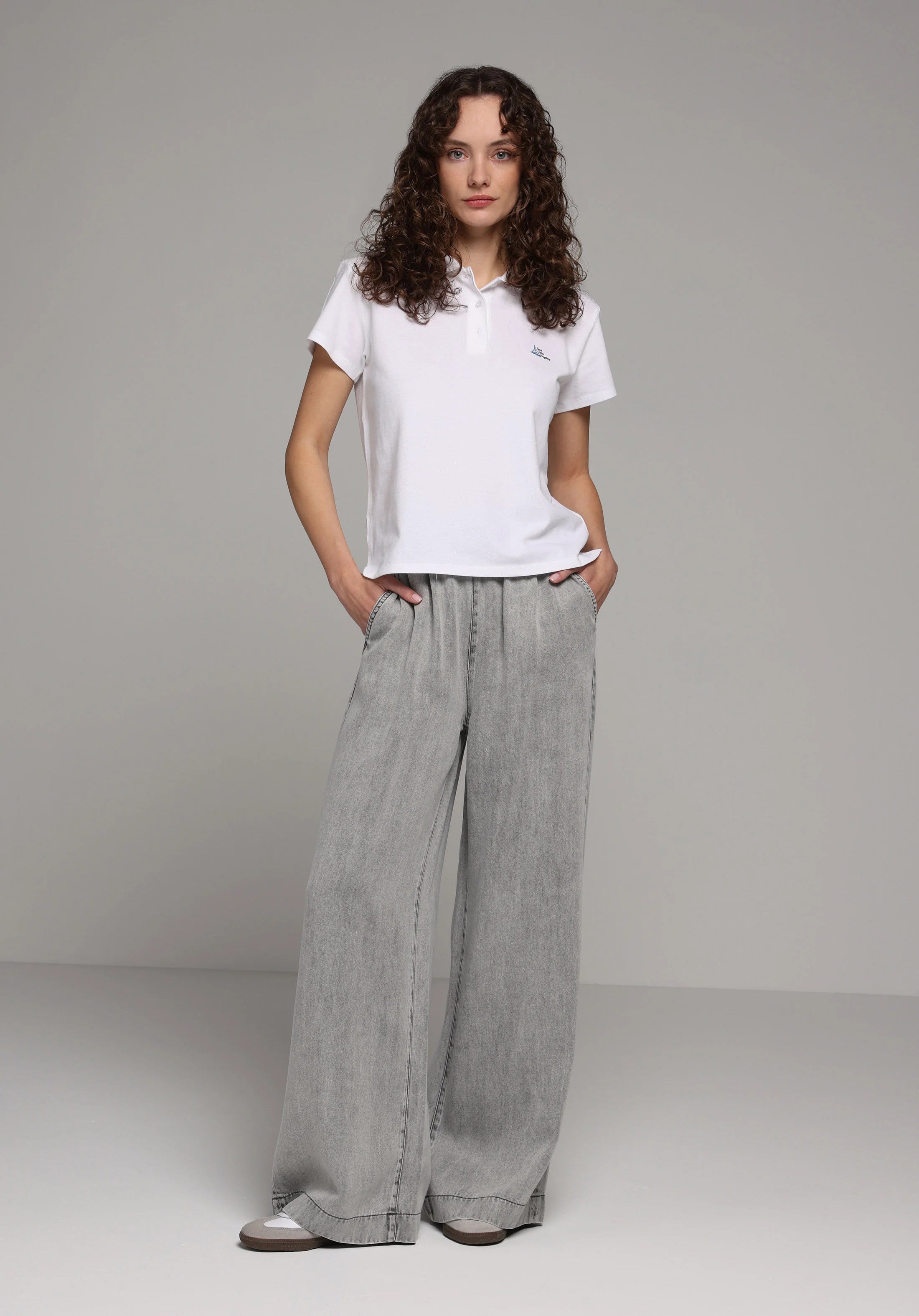ÖRME KADIN YAKALI KISA KOL T-SHIRT Regular Fit
